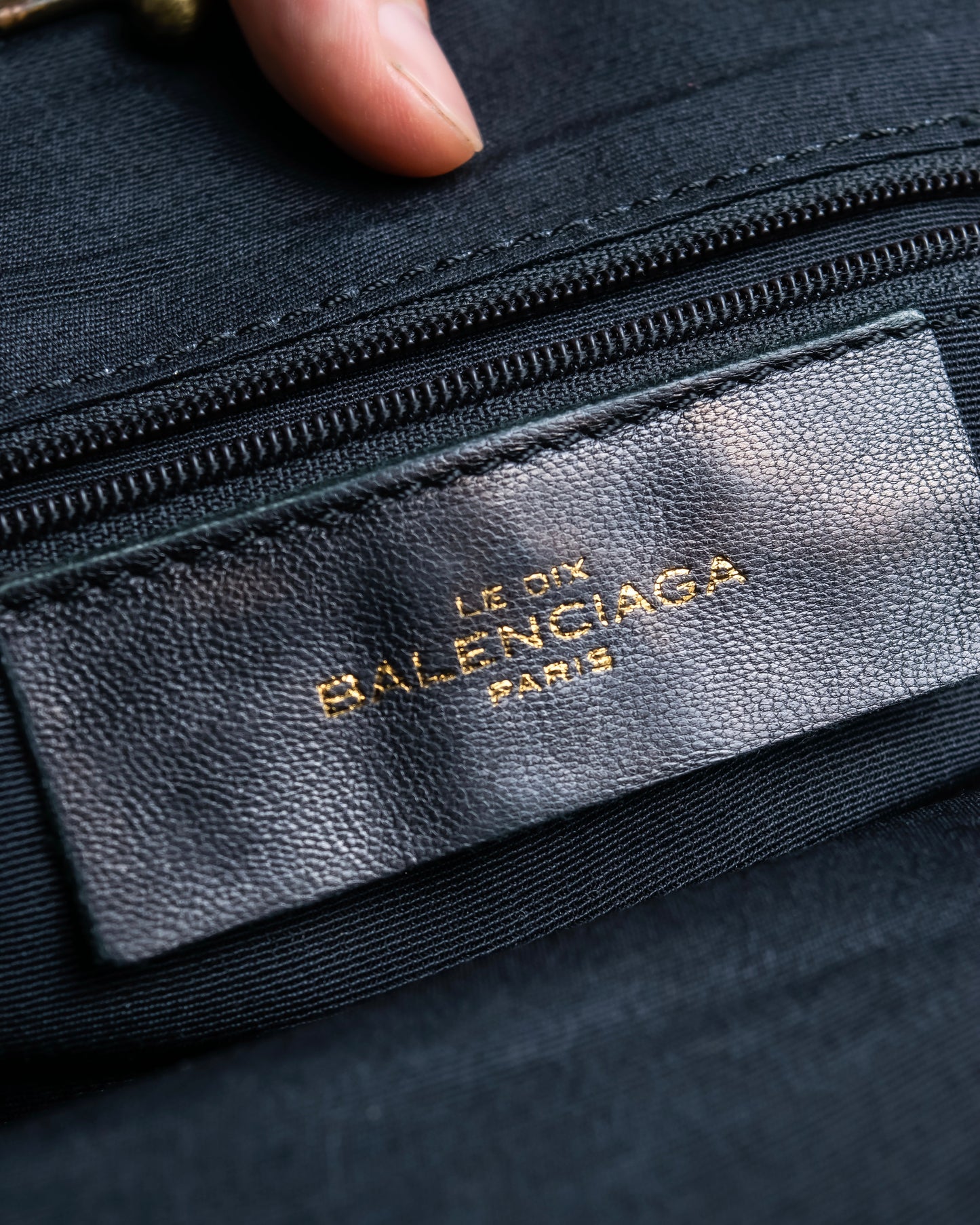 "BALENCIAGA" Buckle belt design one handle bag