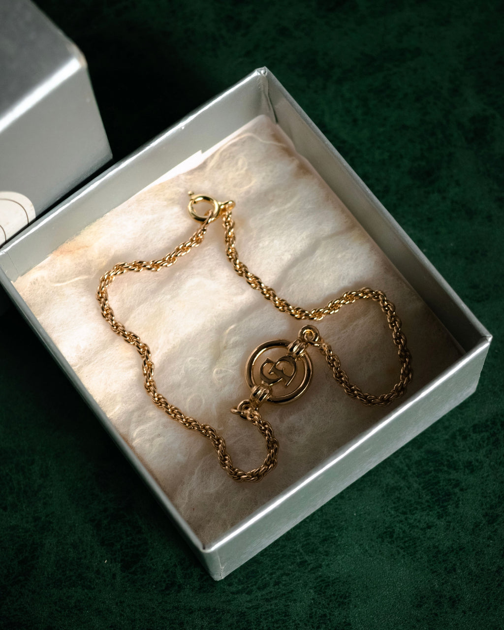 “Christian Dior” 90’s CD circle logo chain bracelet