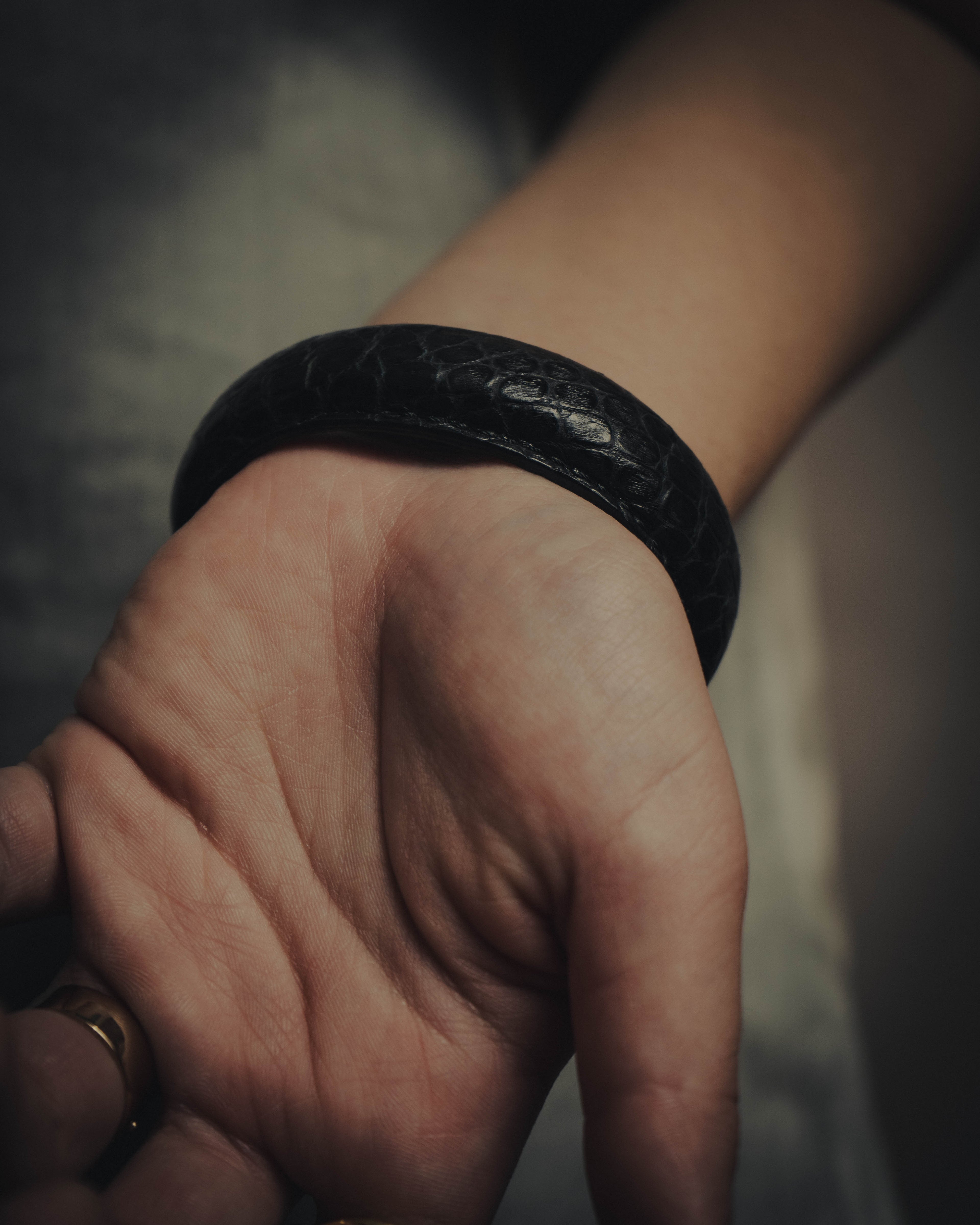 -SPECIAL- "GUCCI" 70's-80's Iconic horsebit crocodile leather cuff bangle