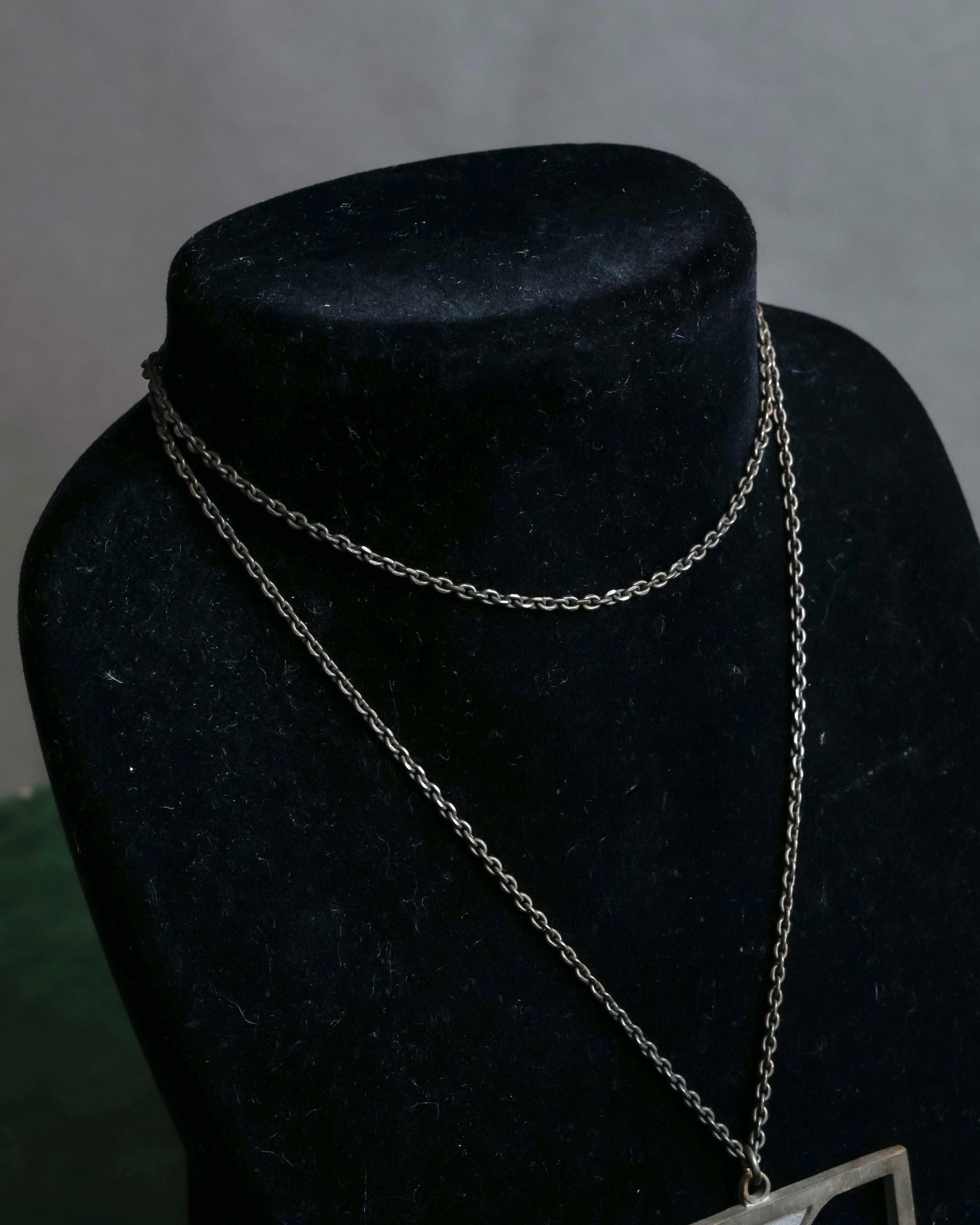 "YVES SAINT LAURENT" Cassandra logo motif silver necklace