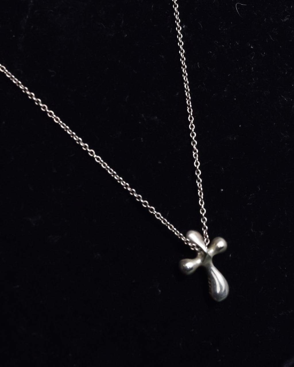 "Tiffany&Co" Small claus motif silver necklace
