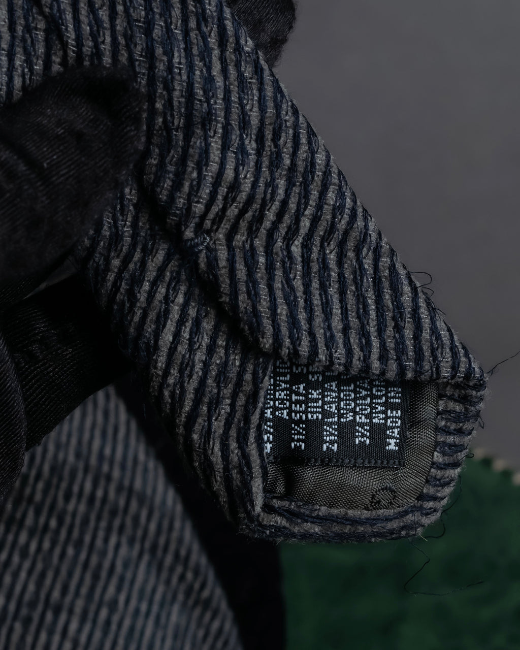 "GIORGIO ARMANI" Diagonal ridge pattern brushed necktie