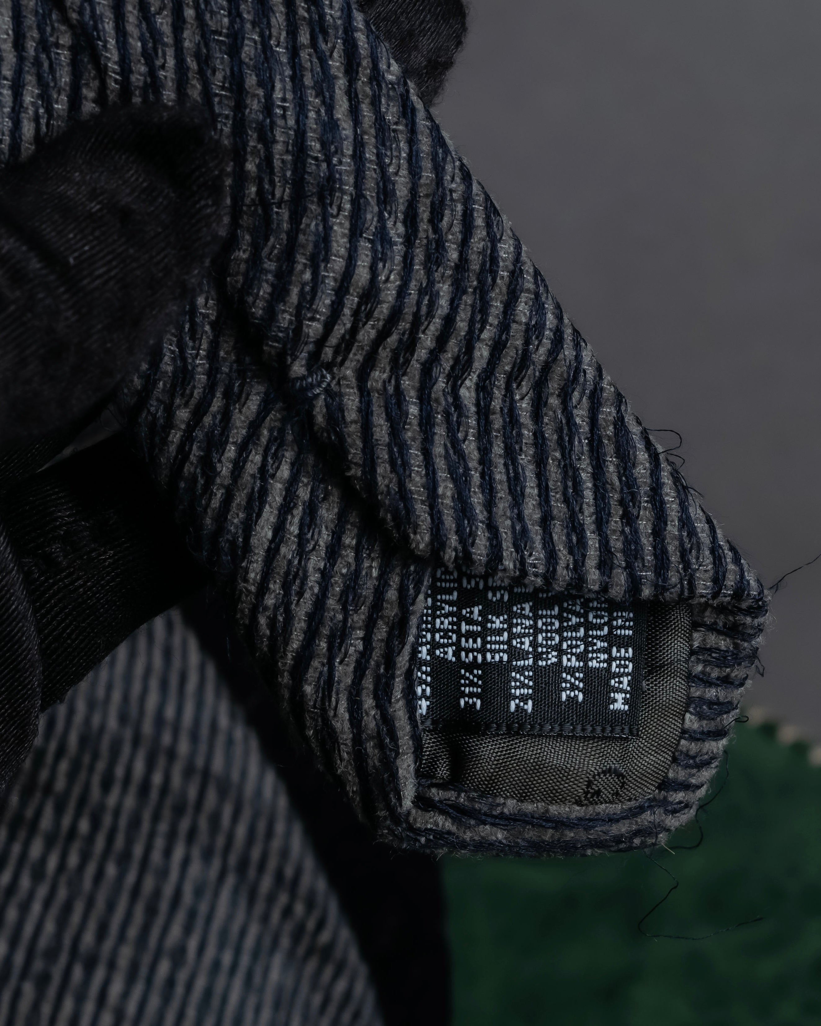 "GIORGIO ARMANI" Diagonal ridge pattern brushed necktie