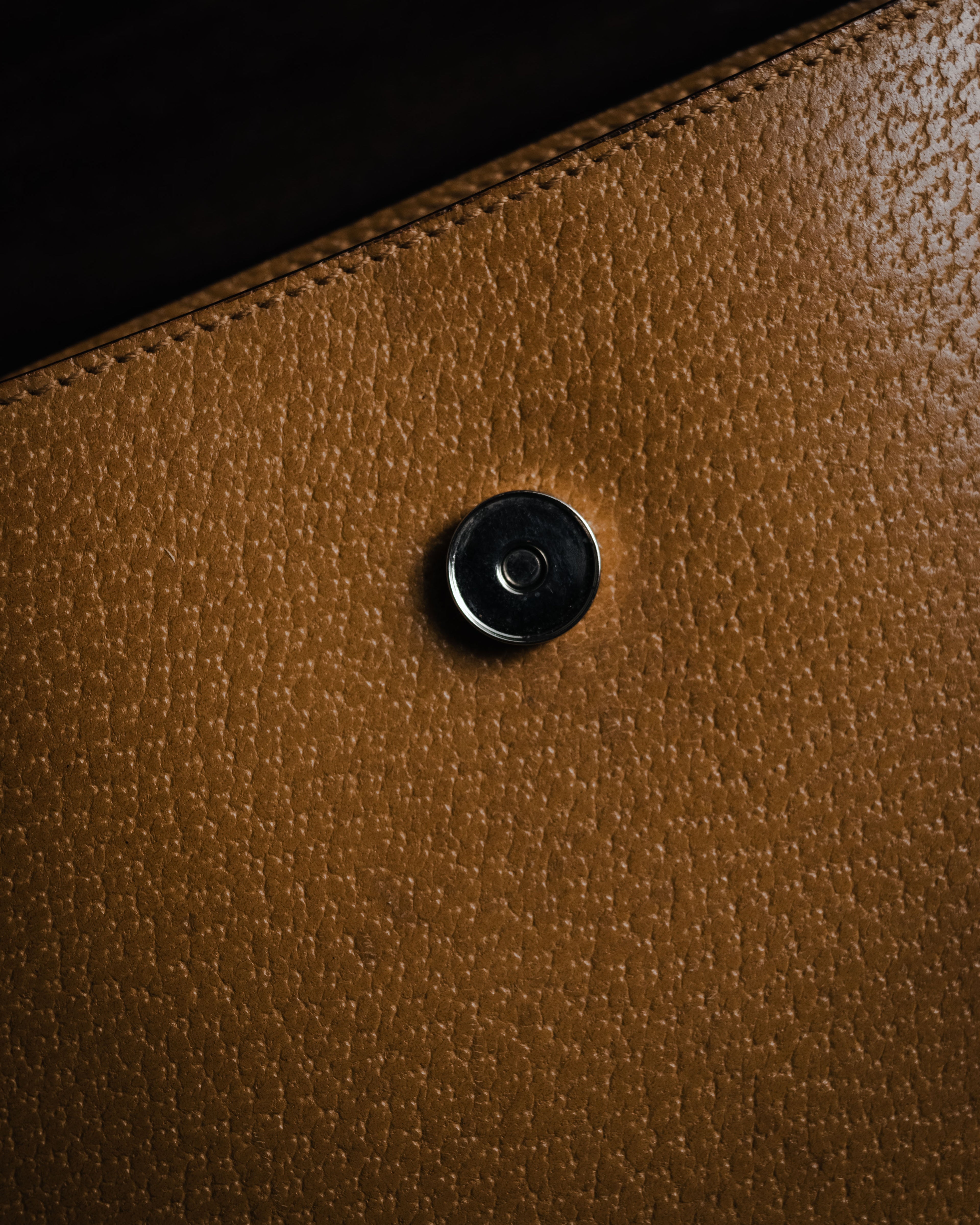 "PRADA" 90’s-00’s Minimalist embossed logo accordion bag