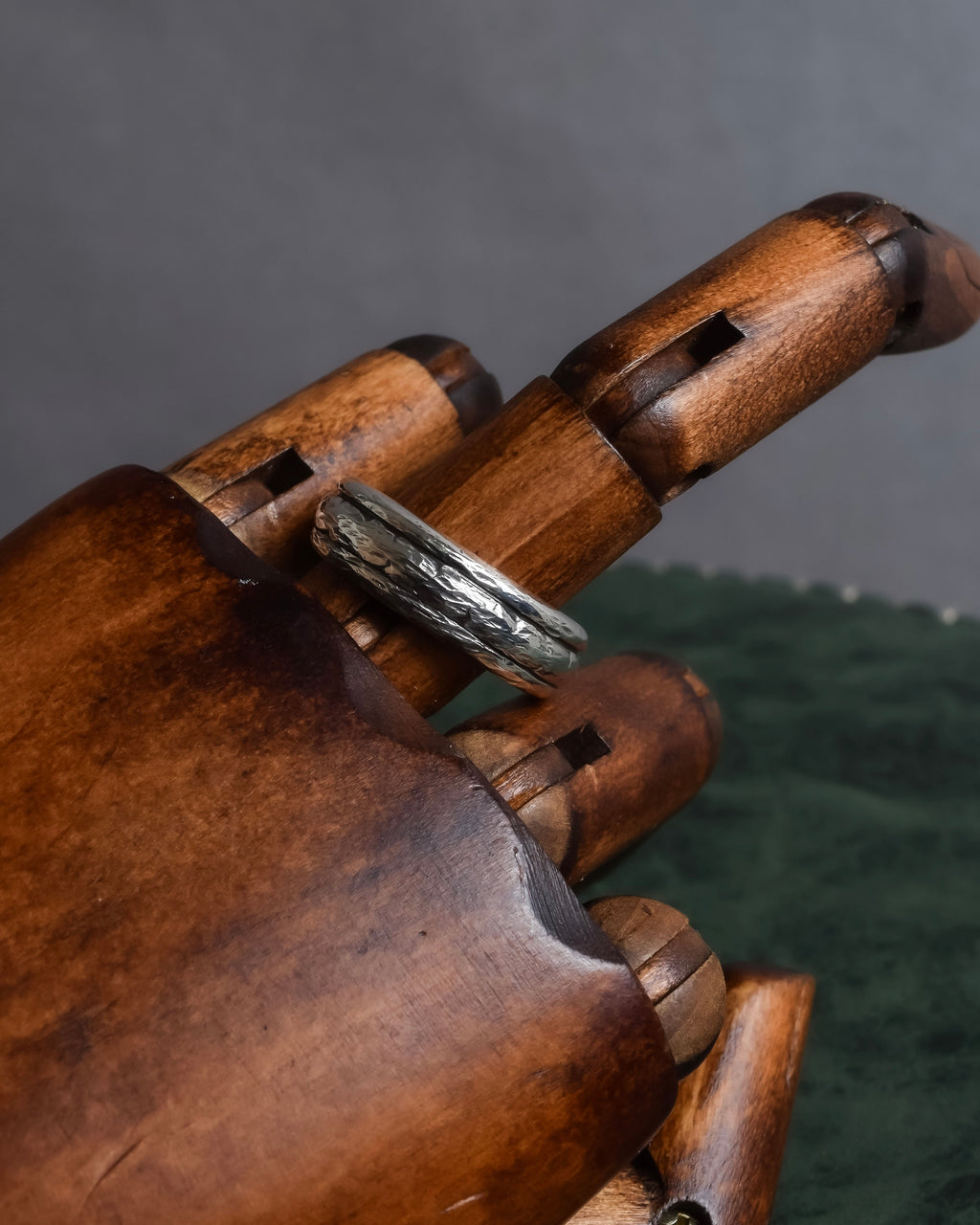 "GEORG JENSEN" Hammered silver signature ring