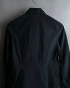 "Vivienne Westwood RED LABEL"
 Front button cutting design shirt