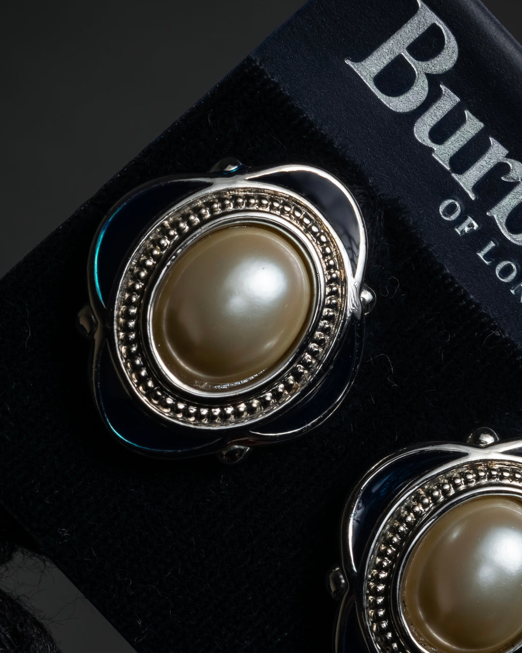 "Burberrys" 80’s–90’s pearl cabochon clip earrings