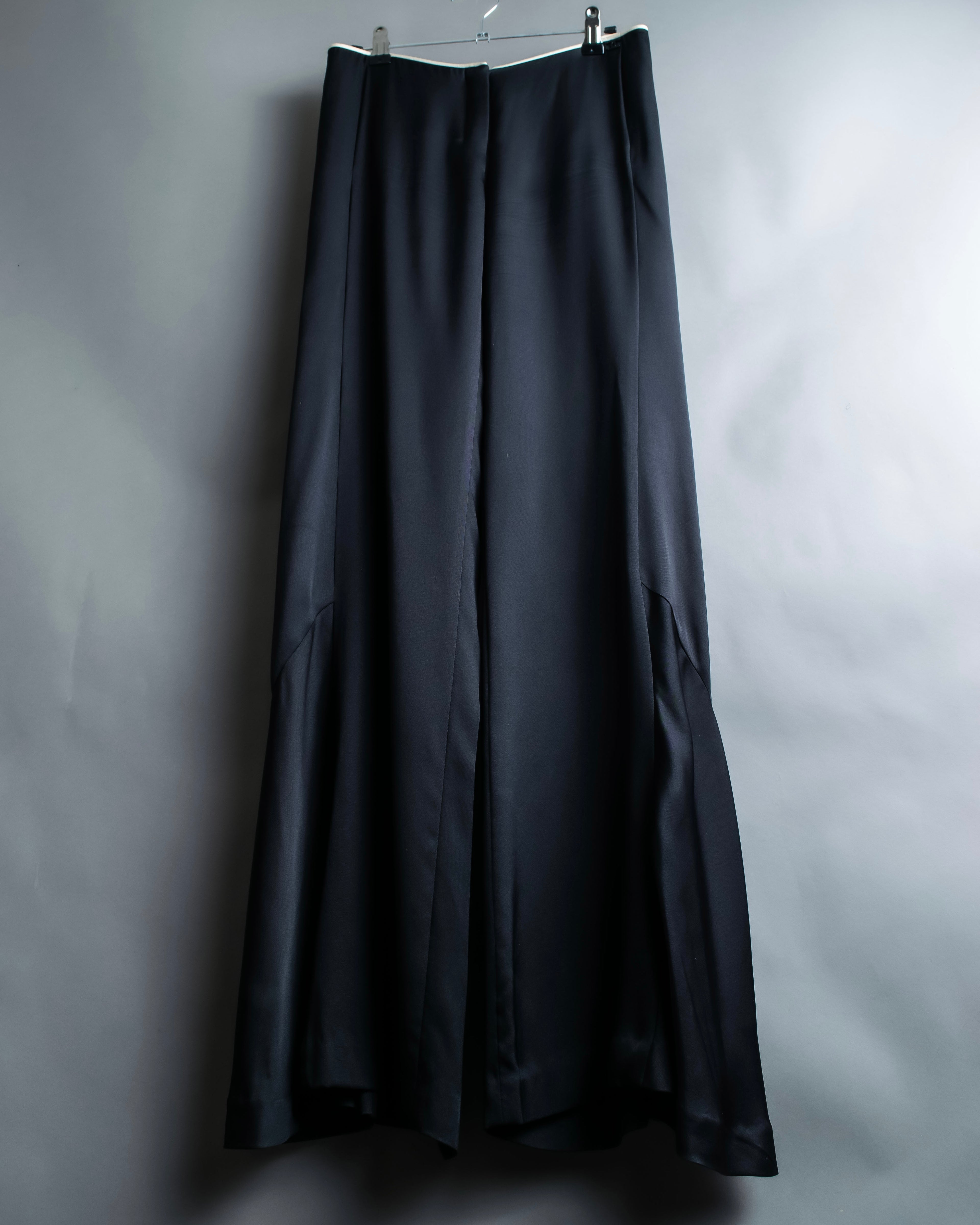 “CHANEL” Designed hem silk flare pants