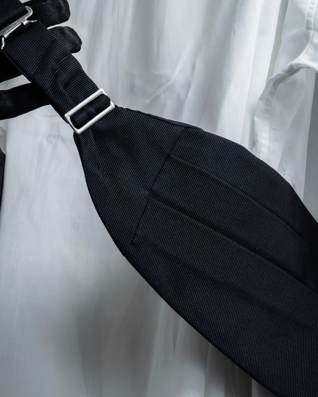 "GIORGIO ARMANI" Belt included bow tie dress shirt