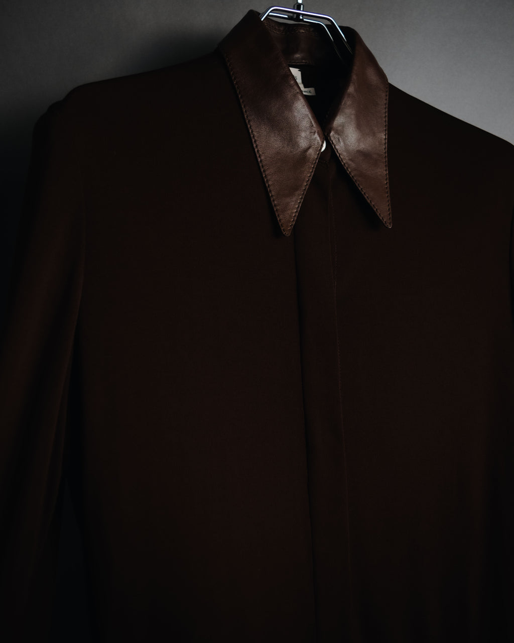 –SPECIAL– "HERMES"
00’s Transformable leather-trim viscose shirt