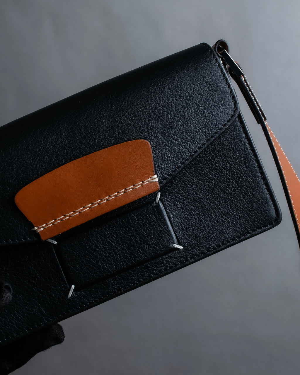 "MAISON MARGIELA" 24SS Memories of camera bag