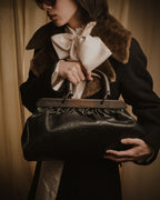 -SPECIAL- "GUCCI"
90’s-00’s Wood handle frame bag