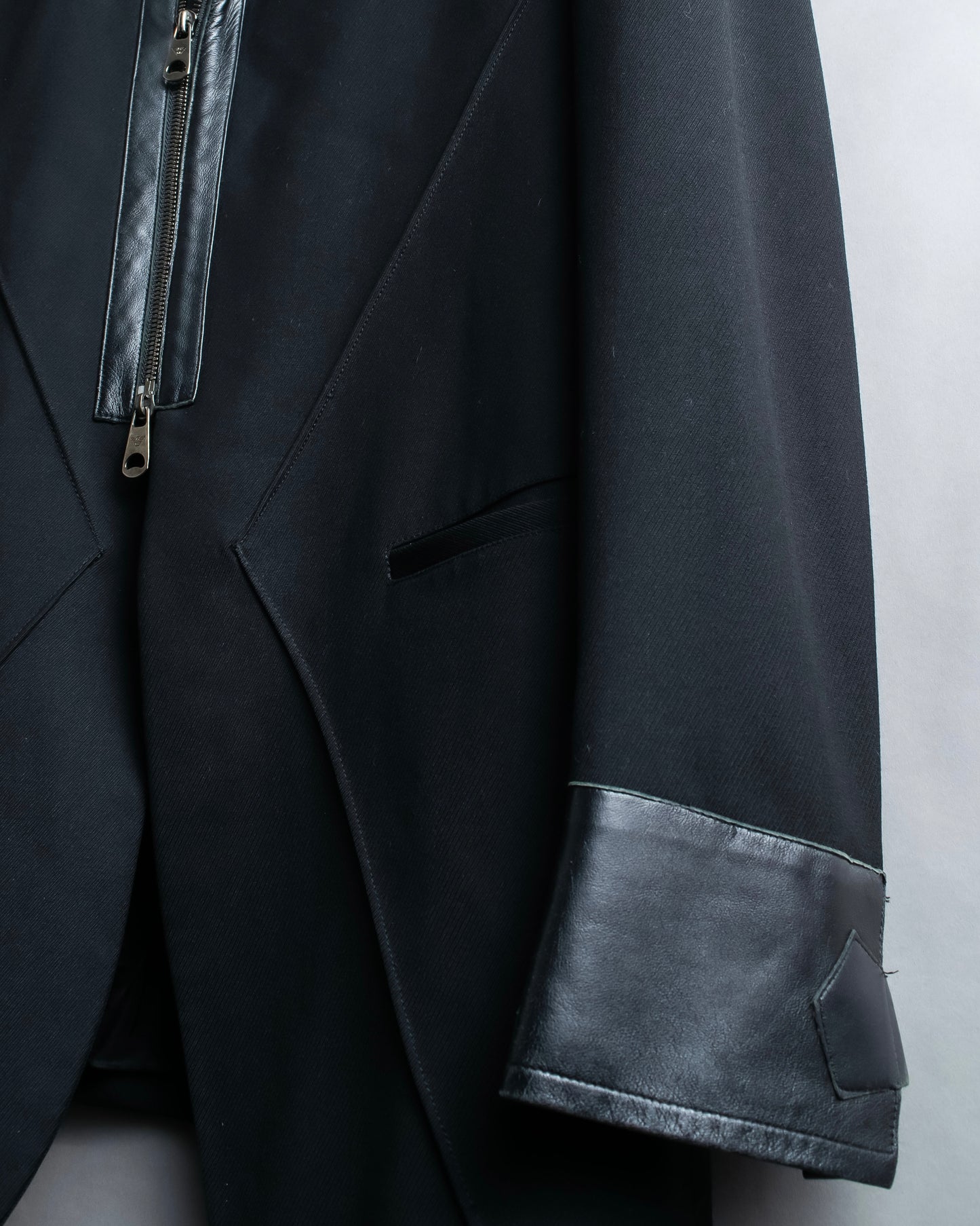 "GIORGIO ARMANI" Riders detail leather switching jacket