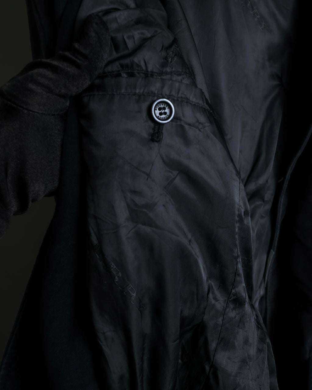 "BURBERRY" Garment dyed faded hunting design coat