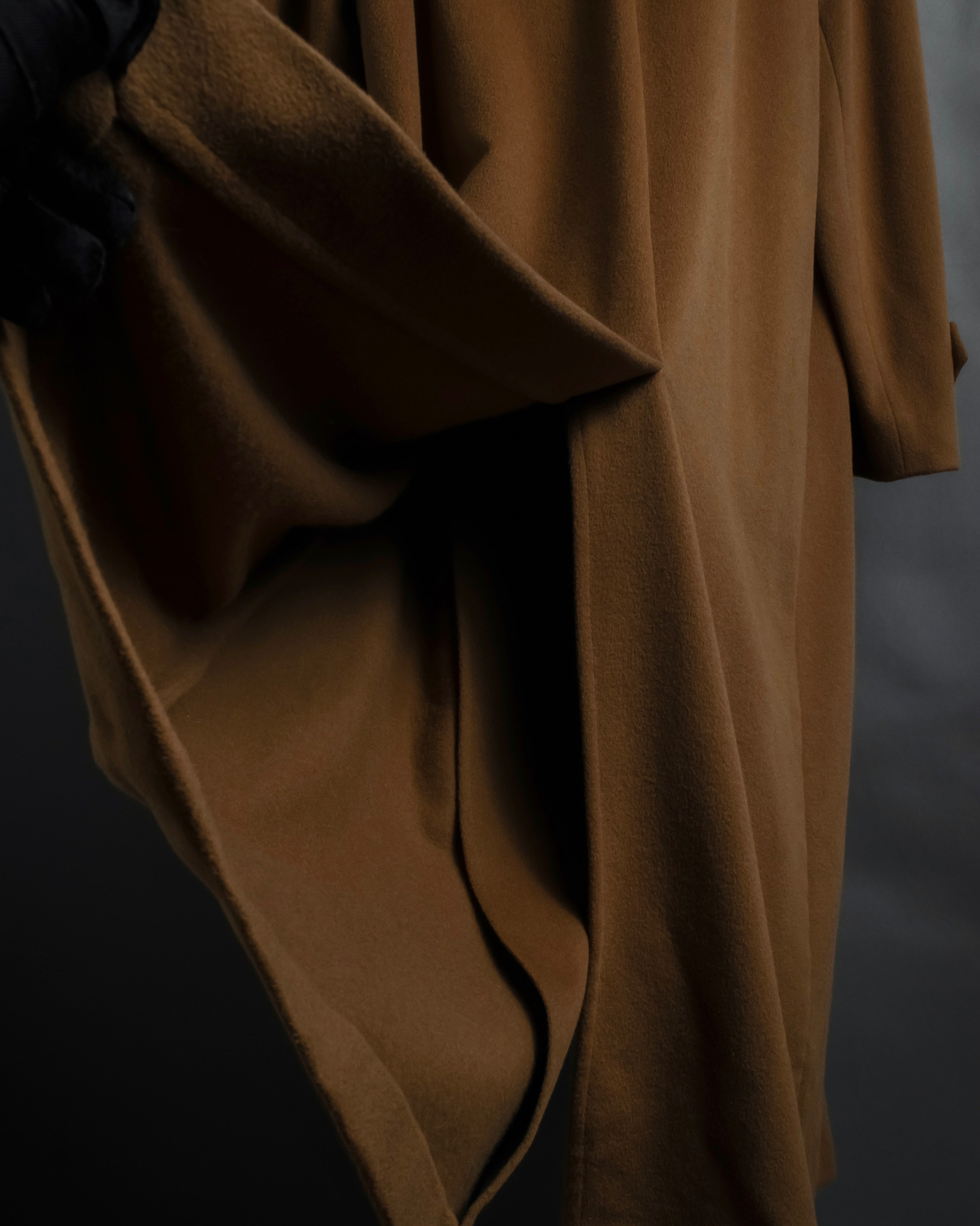 "FENDI" 90's Italian classic 100% cashmere belted coat