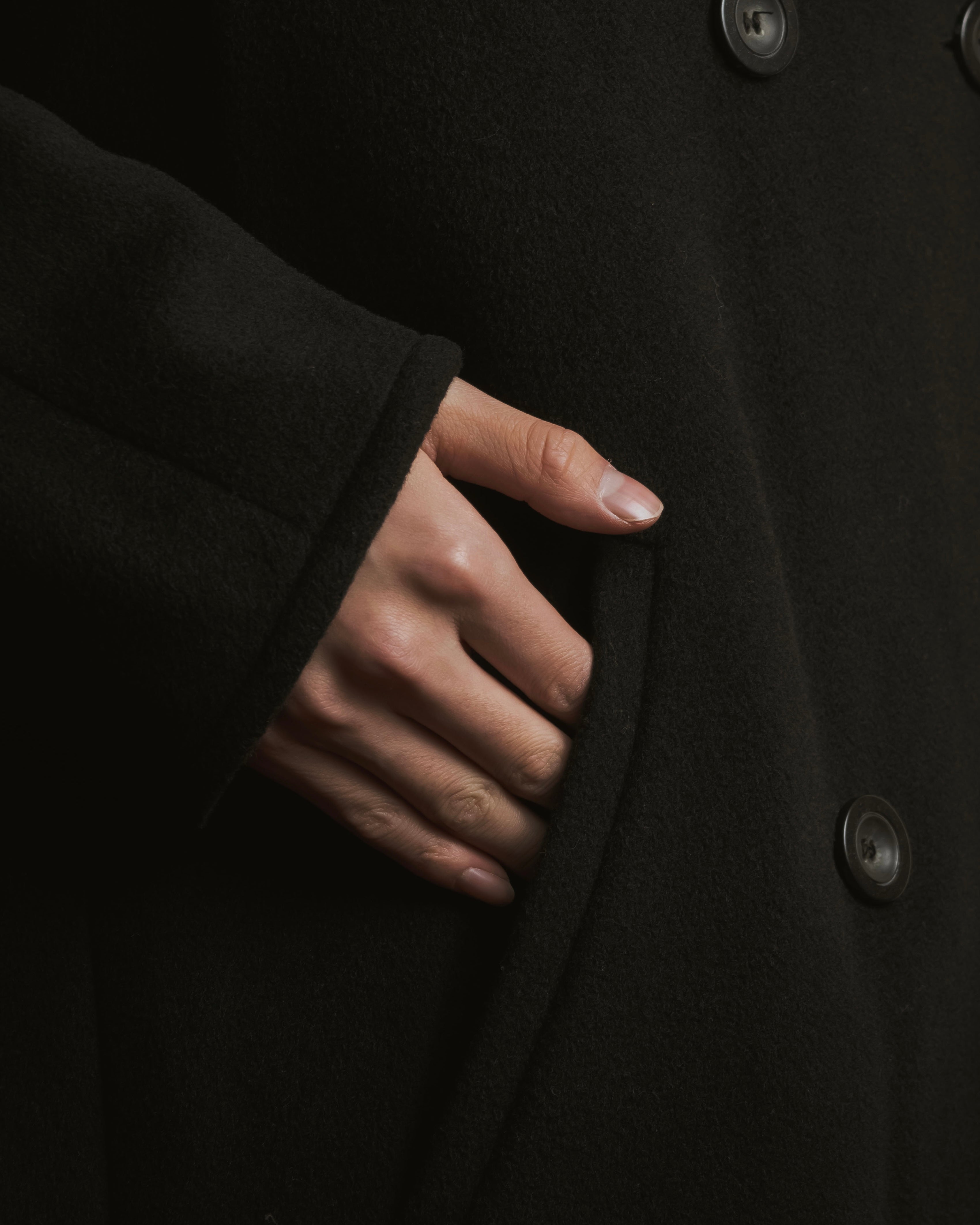 Abrigo de lana virgen de doble botonadura de los años 90-00 de "Max Mara"