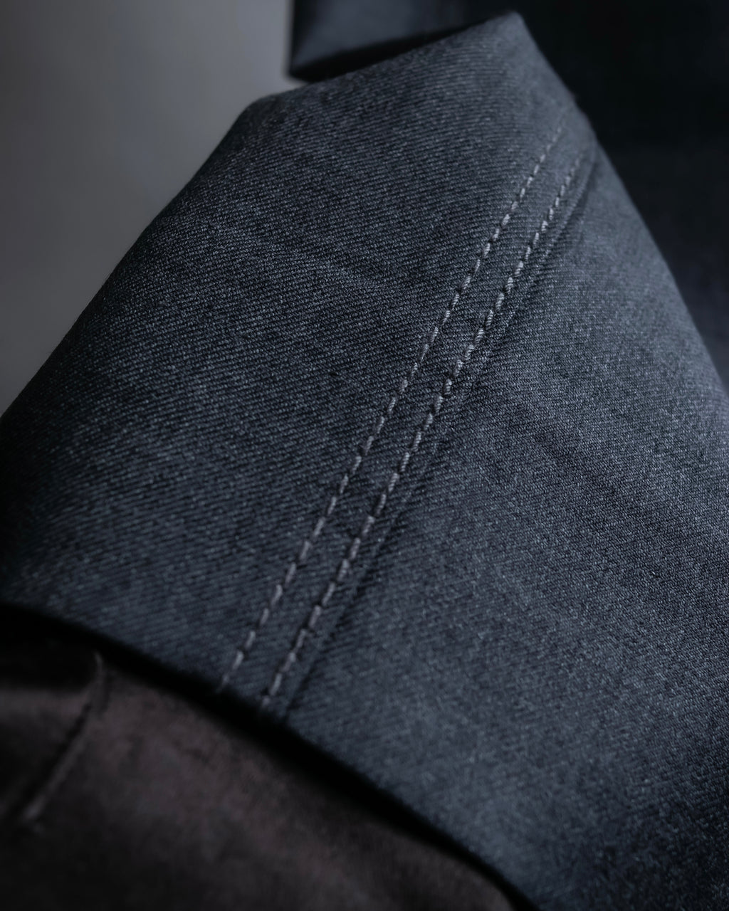 "CHANEL" 100% wool wide tapered slacks