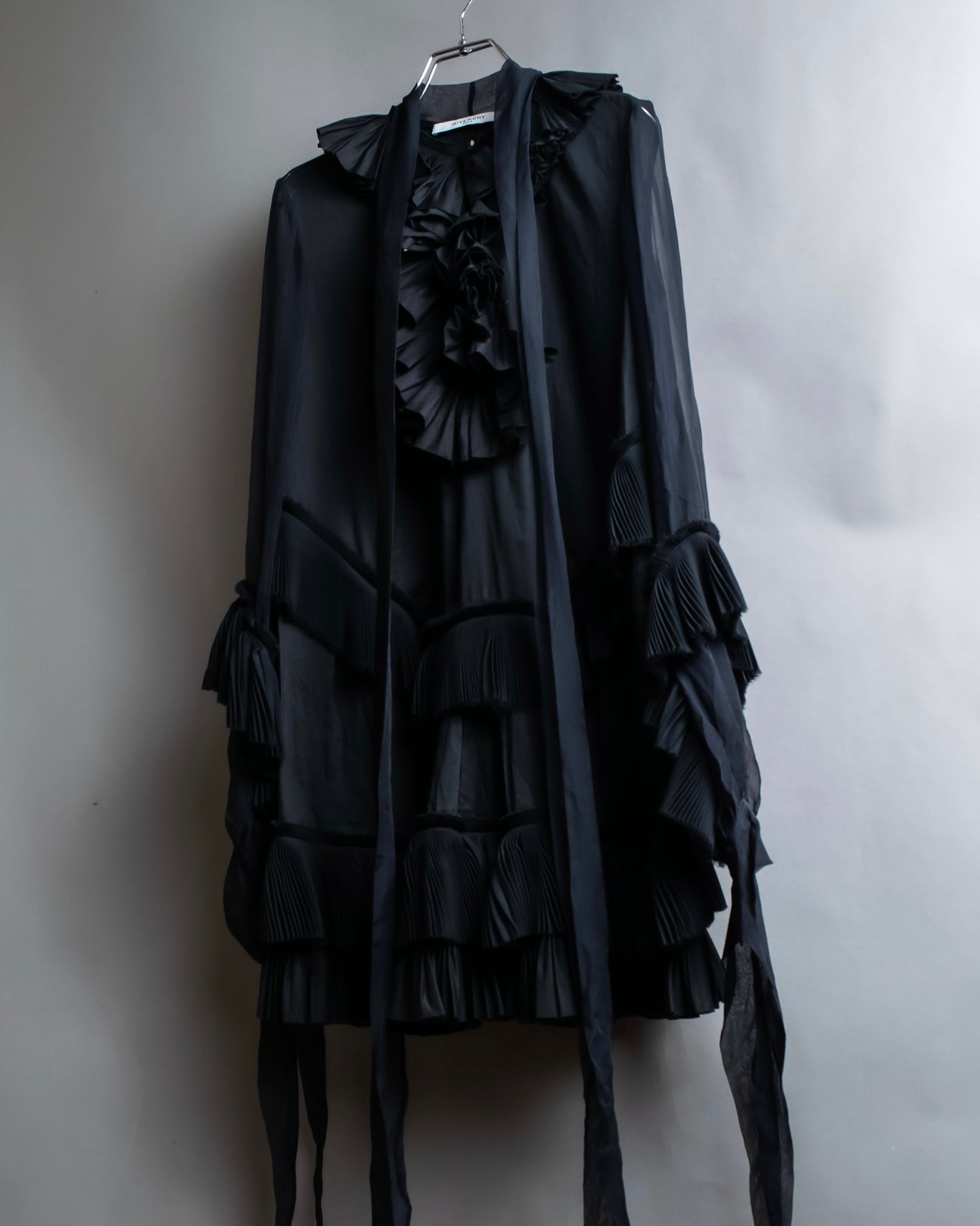 "GIVENCHY" Ribbon frill detail bow tie silk shirt ribbon frill detail