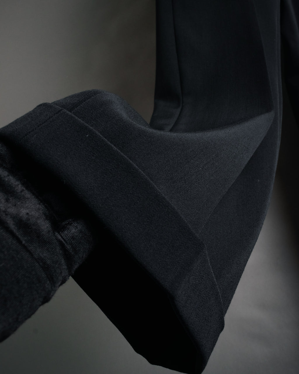 “EMPORIO ARMANI” 90’s-00’s High-waisted wide slacks