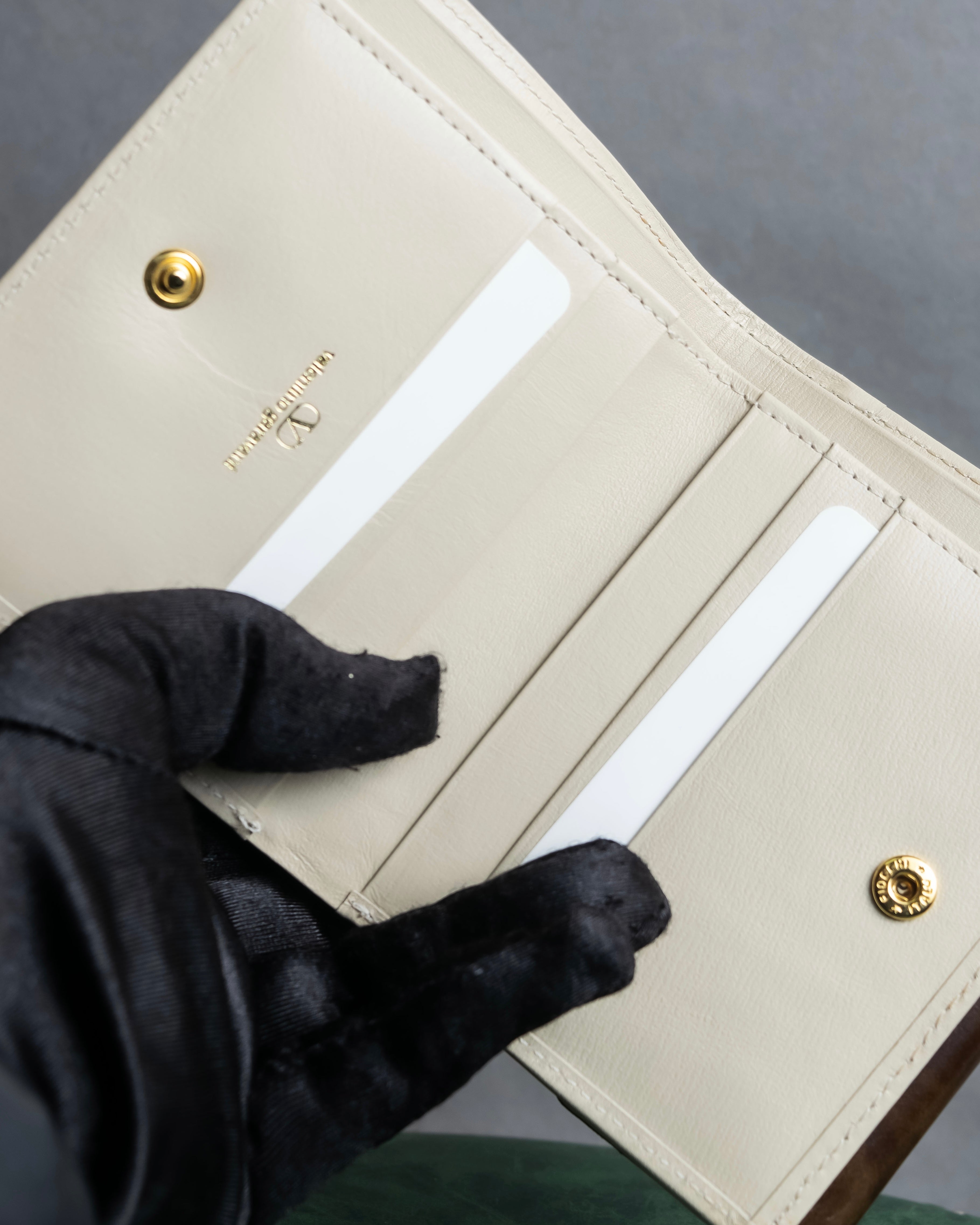 "VALENTINO" Brown & beige combination leather bi-fold wallet