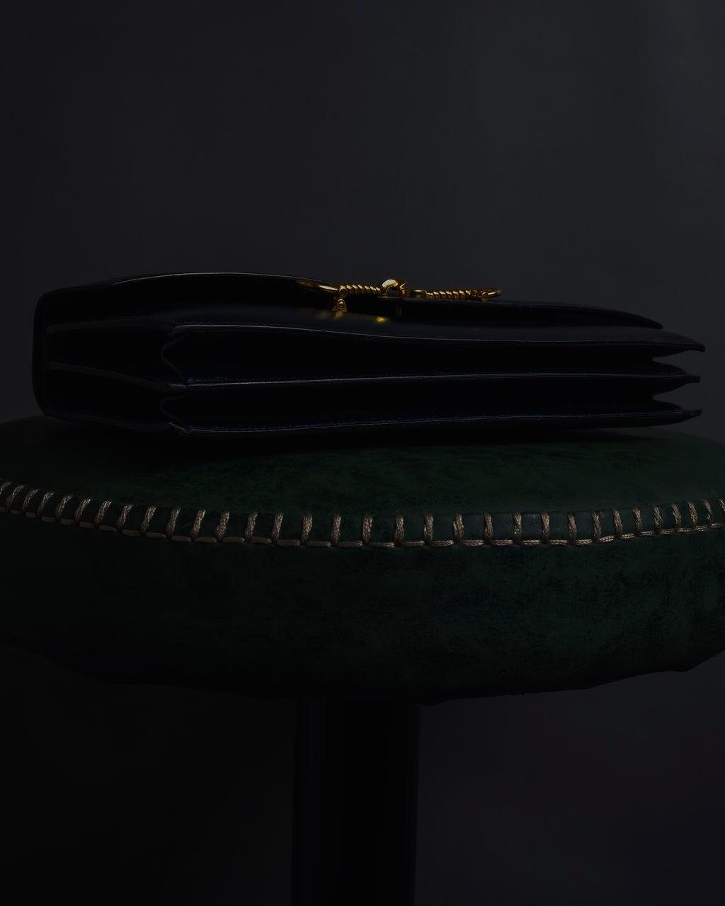 -SPECIAL- "HERMES" 60’s early sandrine box dark blue calf bit bag