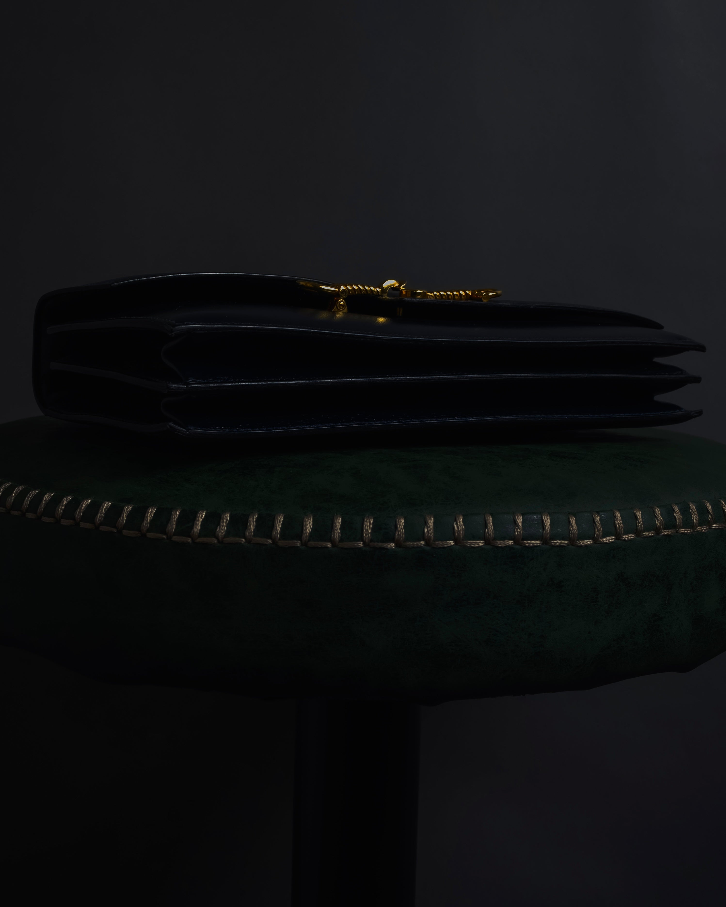 -SPECIAL- "HERMES" 60’s early sandrine box dark blue calf bit bag