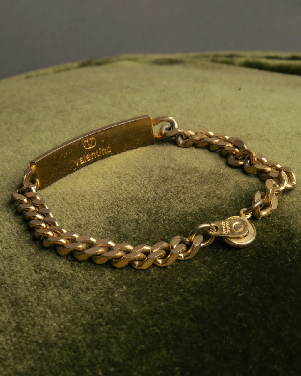 “VALENTINO“ 80’s-90’s Logo enamel ID chain bracelet