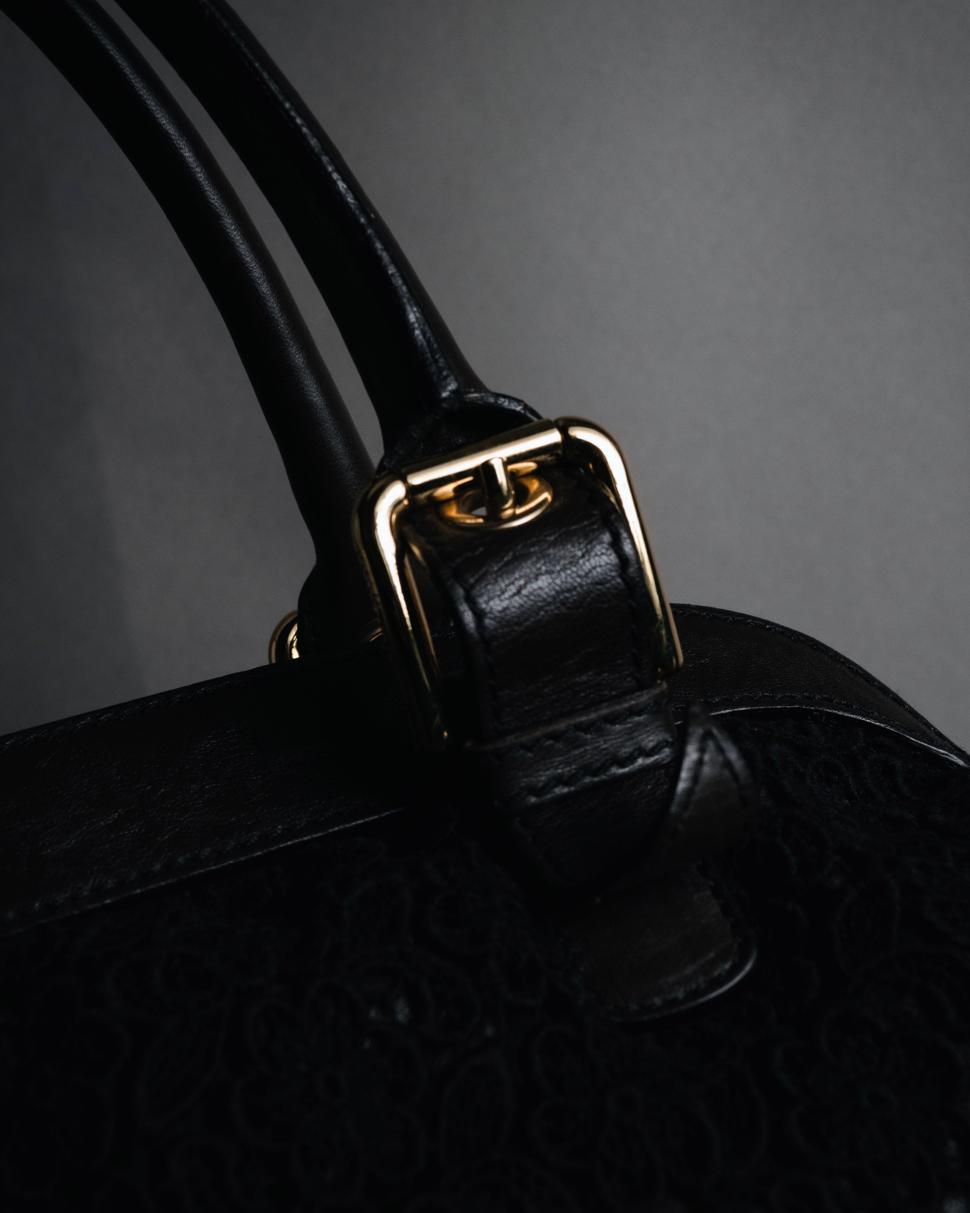 "DOLCE & GABBANA" 2005-06 Anniversary lace kisslock leather handbag