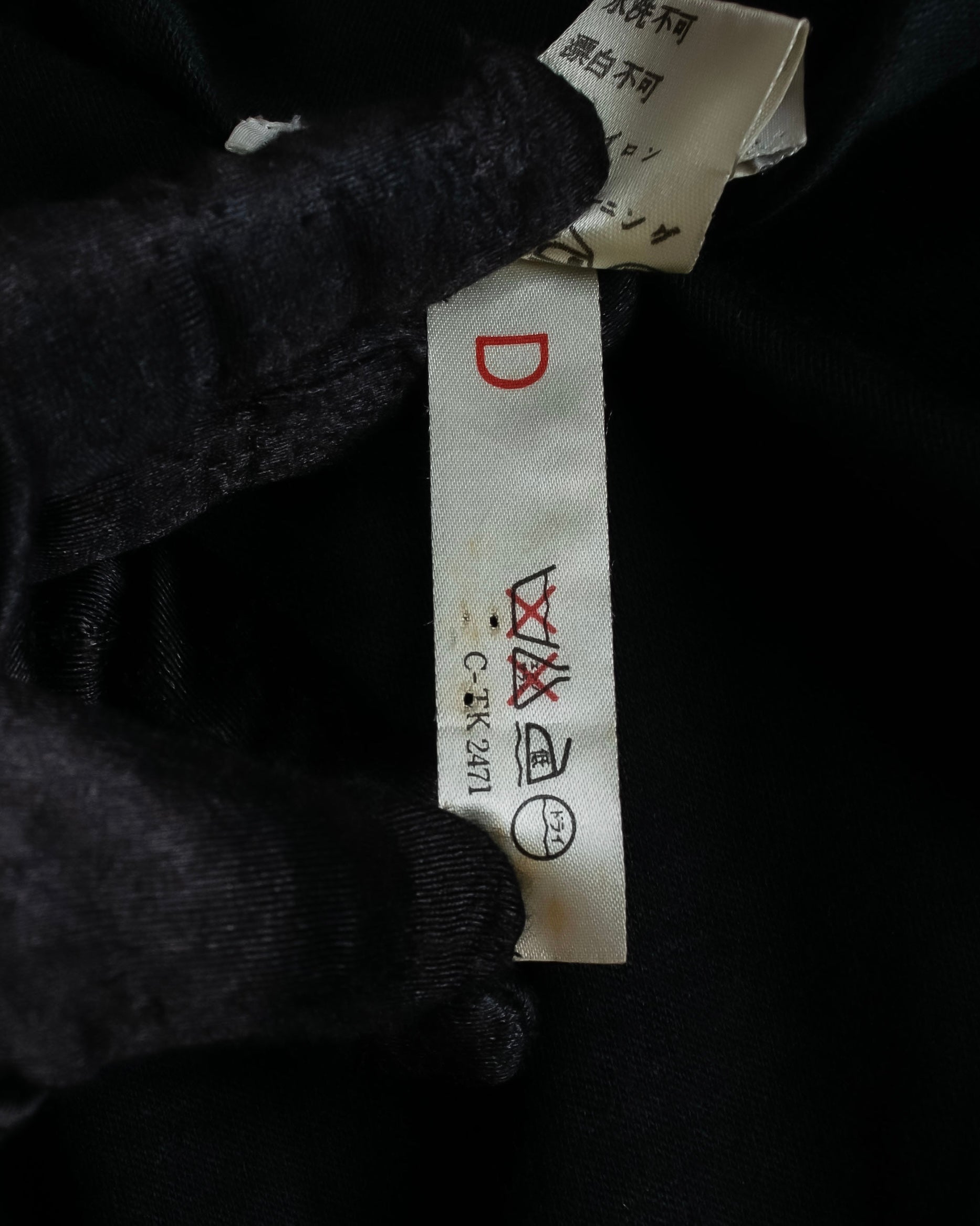 "LANVIN" Asymmetrical shoulder button design long dress