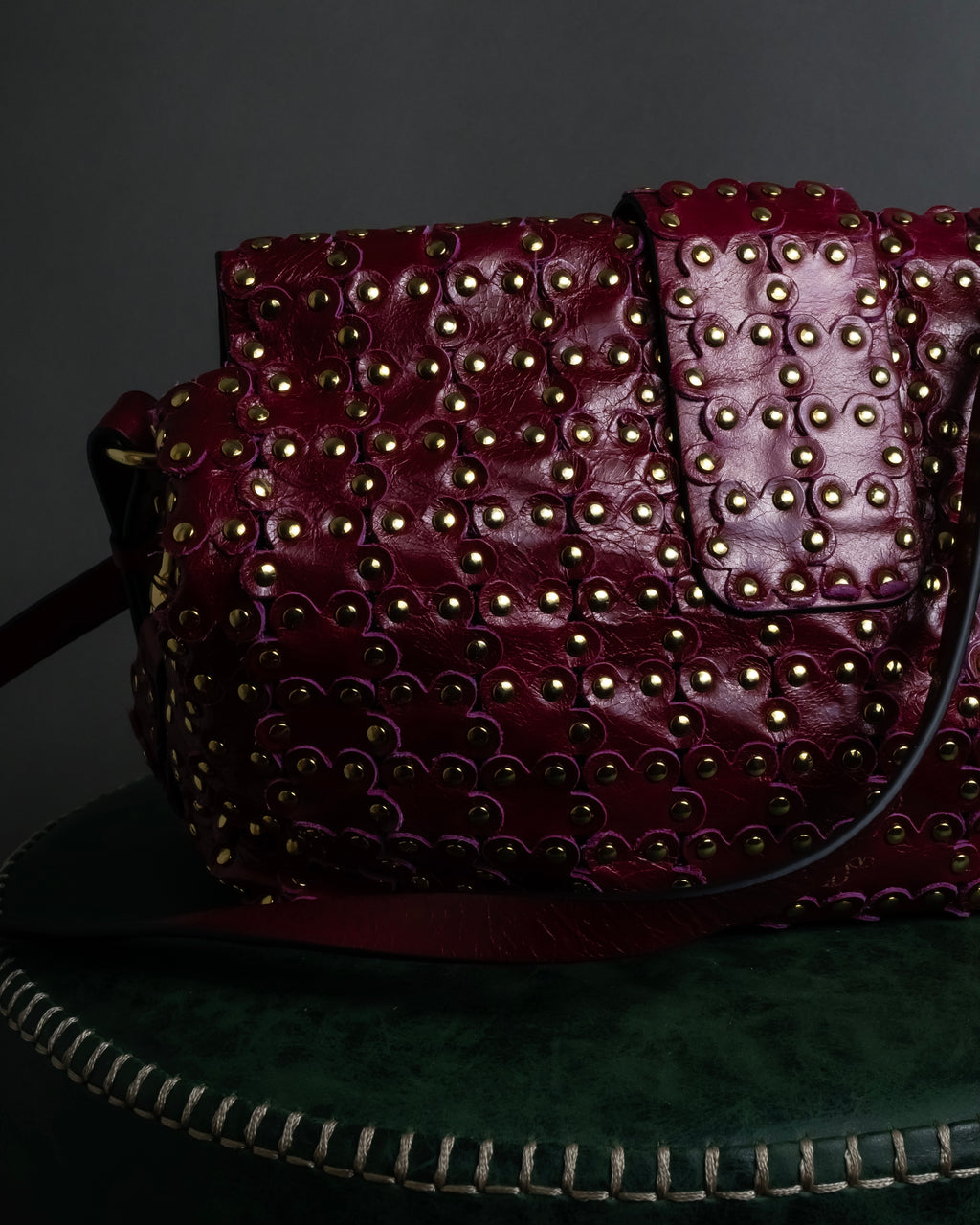 "RED VALENTINO" Flower puzzle motif stud design leather bag