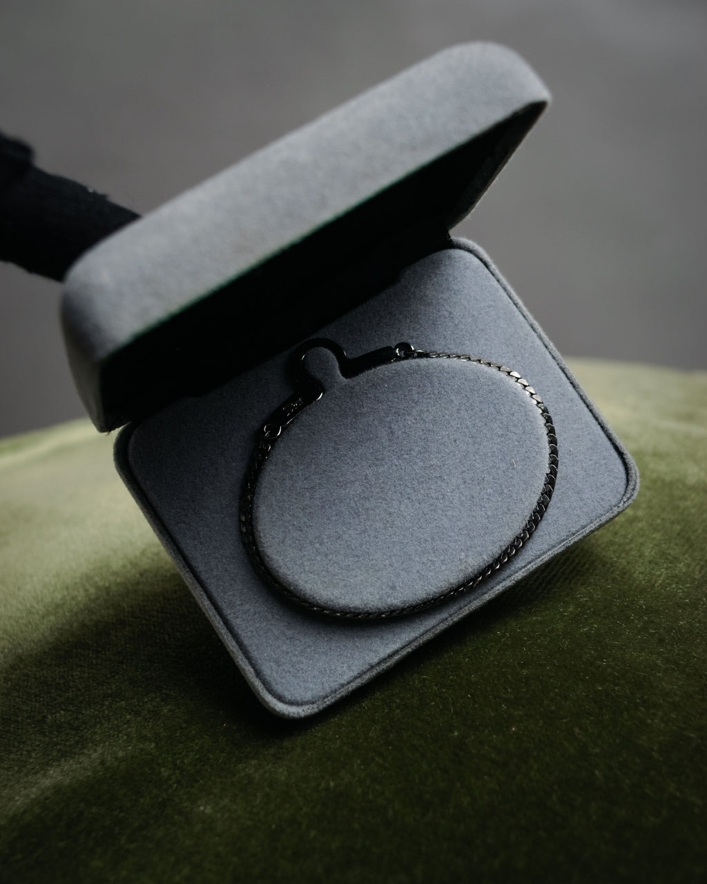 “Christian Dior” 70’s-80’s Horsebit motif chain bracelet