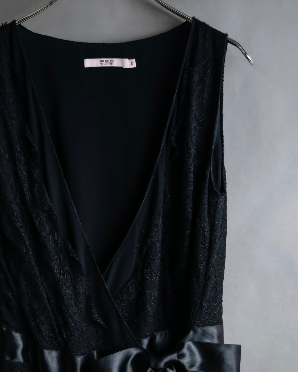 "RED VALENTINO"Ribbon belted design lace black dress
