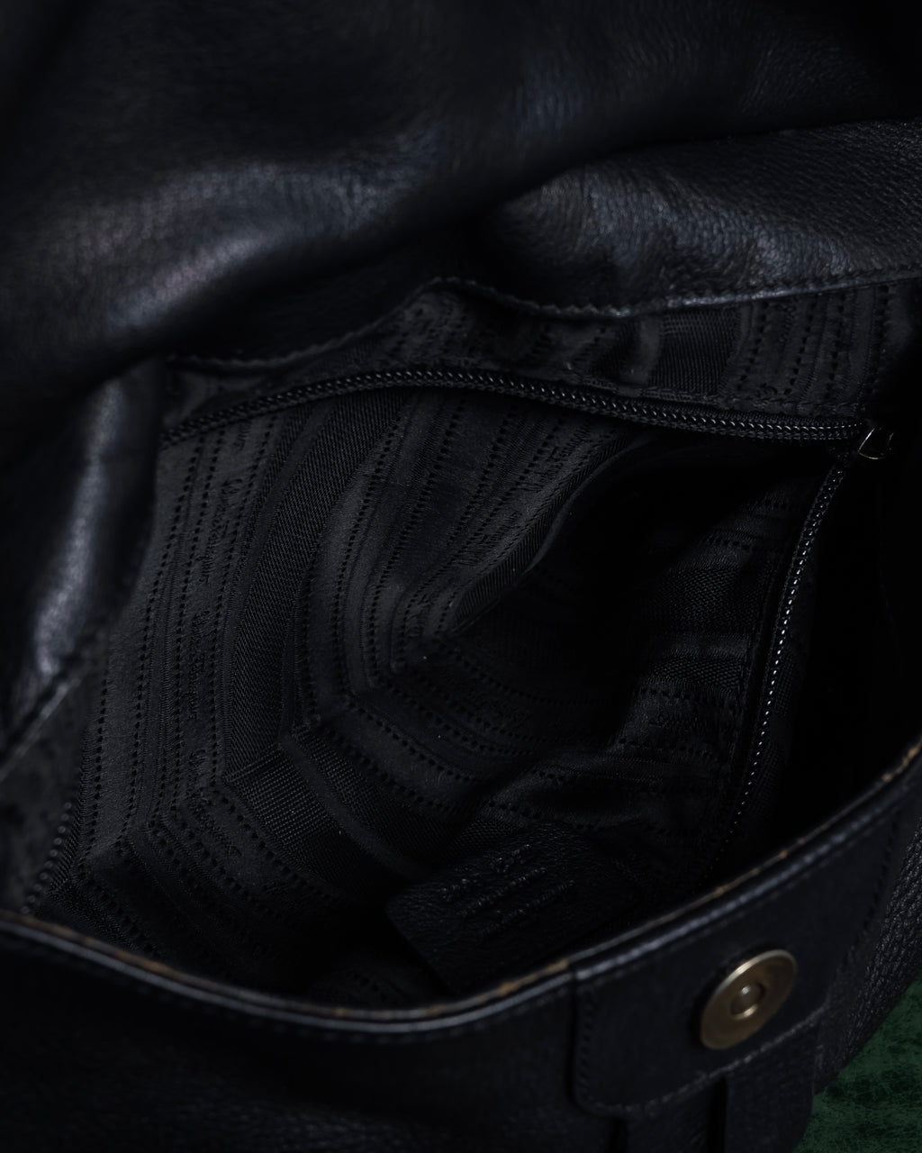 "Salvatore Ferragamo" Gancini reconstructed design shrink leather bag