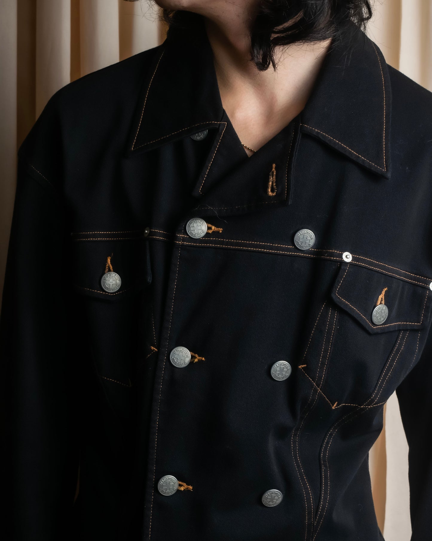 "JEAN PAUL GAULTIER JEANS"
Military detail stitching denim coat