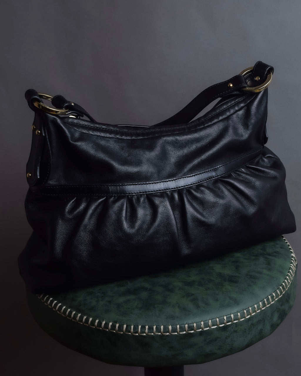 "FENDI" Gold metal gatherd design leather one-shoulder bag