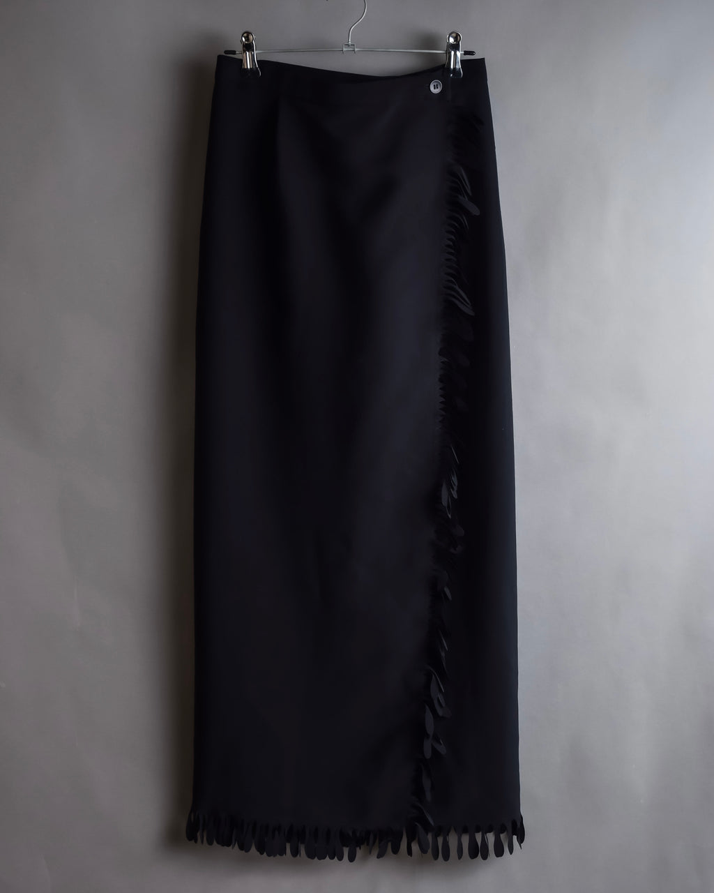 "ISSEY MIYAKE" Organic cutout fringe wrap skirt