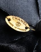 "CHANEL" Deep black camellia brooch