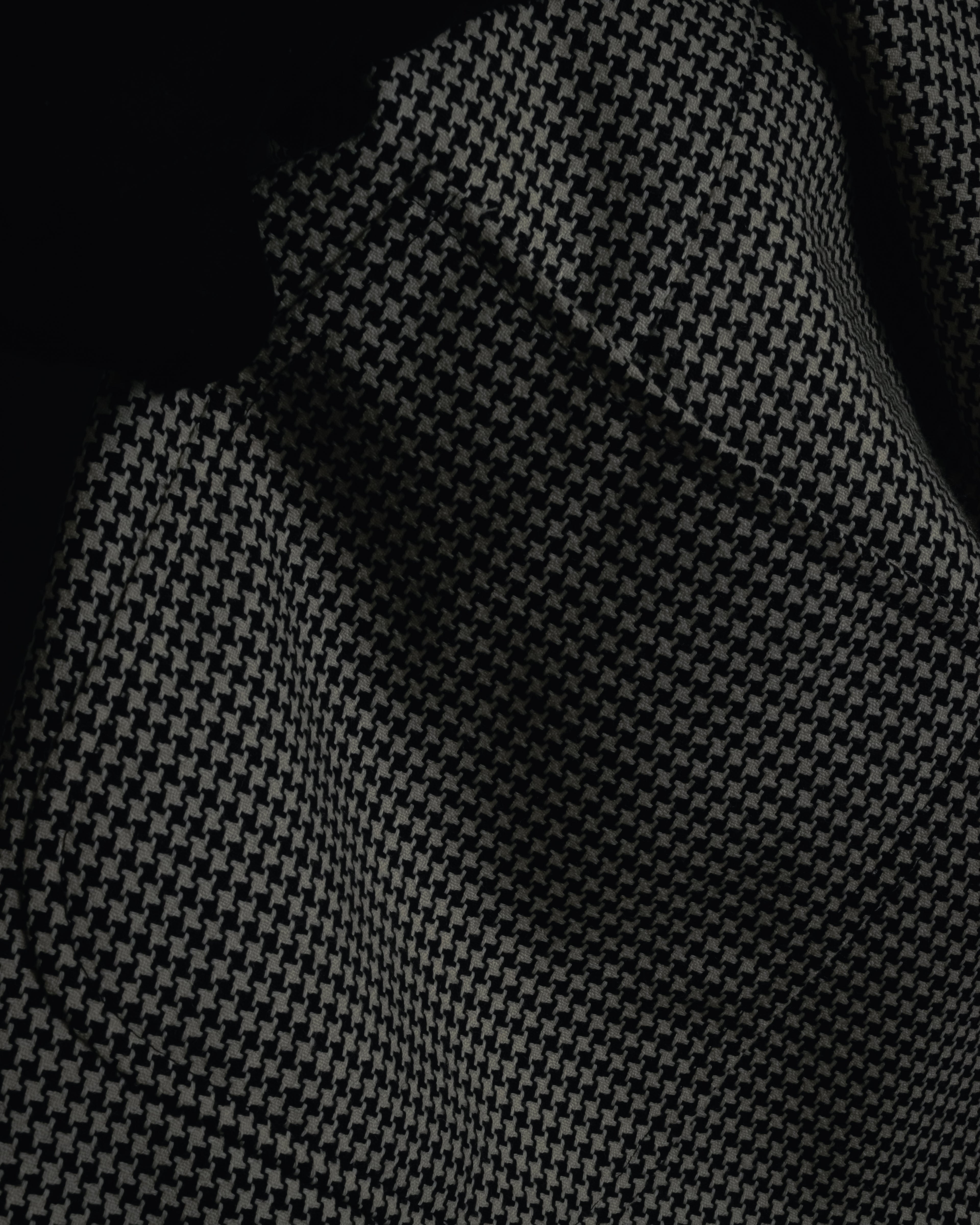 "Emporio Armani" 90’s Houndstooth piped crest blazer