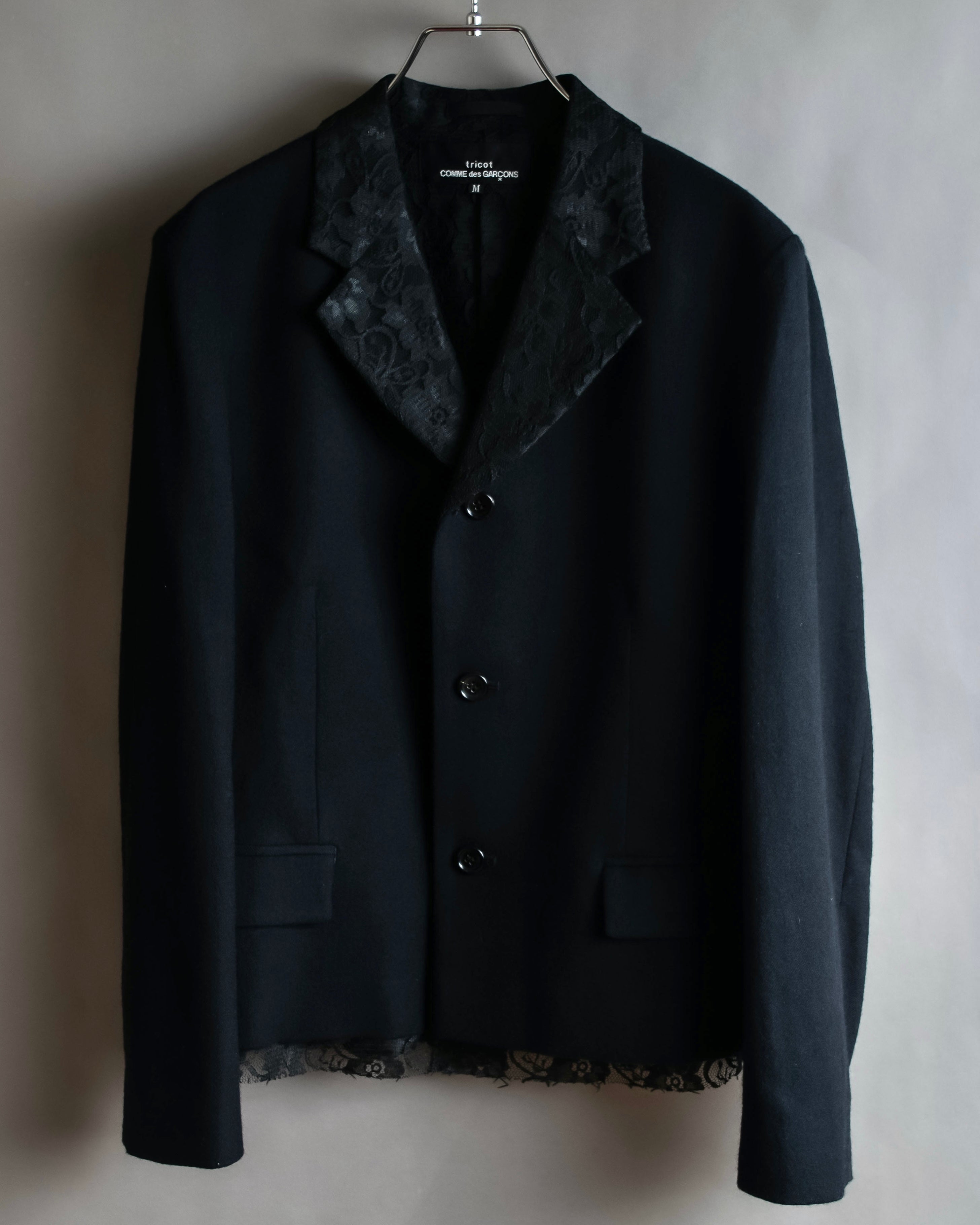 "tricot COMME des GARCONS" 
2001AW Lace-switched design tailored jacket