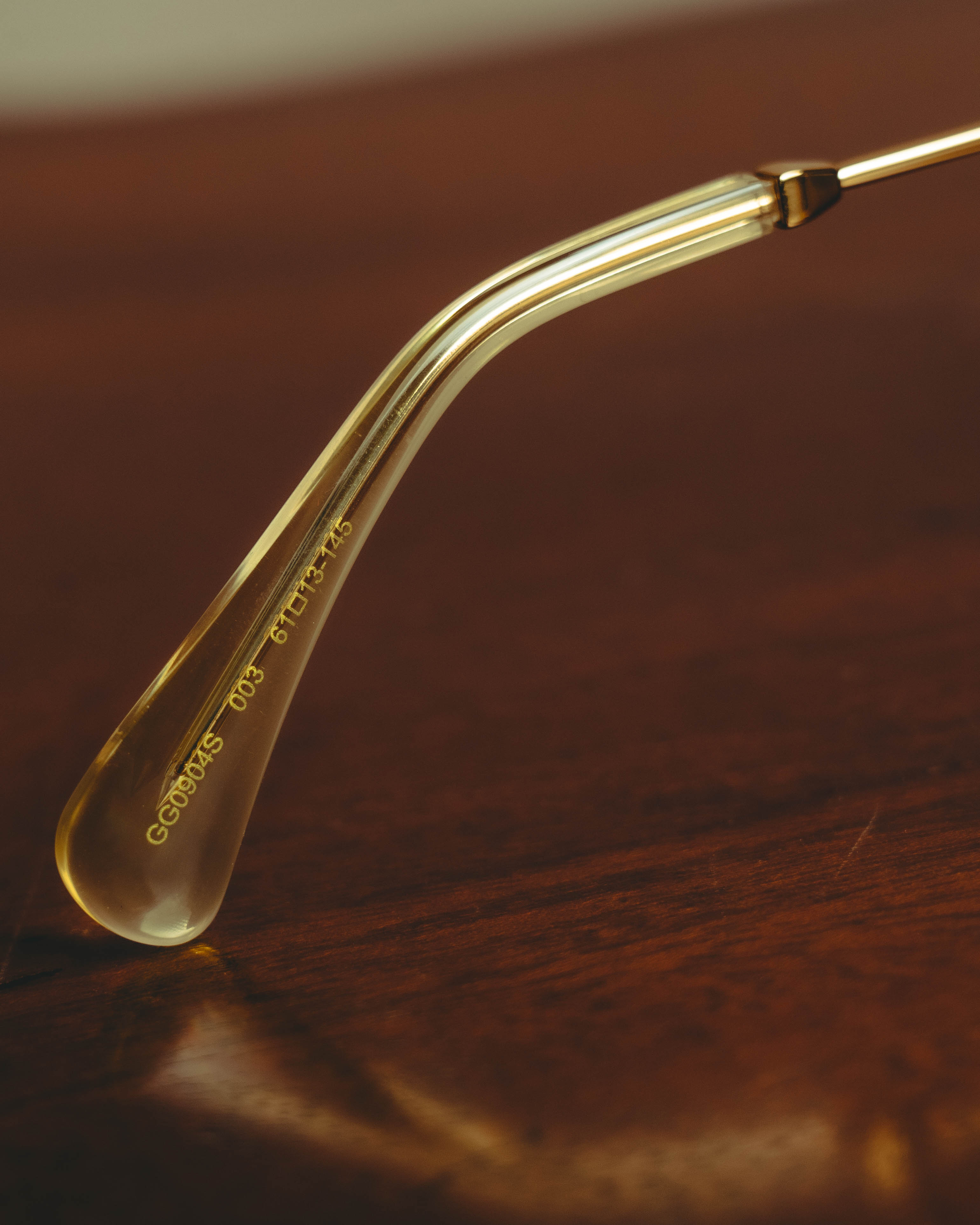–SPECIAL– "GUCCI" 2020's Bold aviator sunglasses