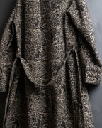 Vintage gobelin oversized gown coat