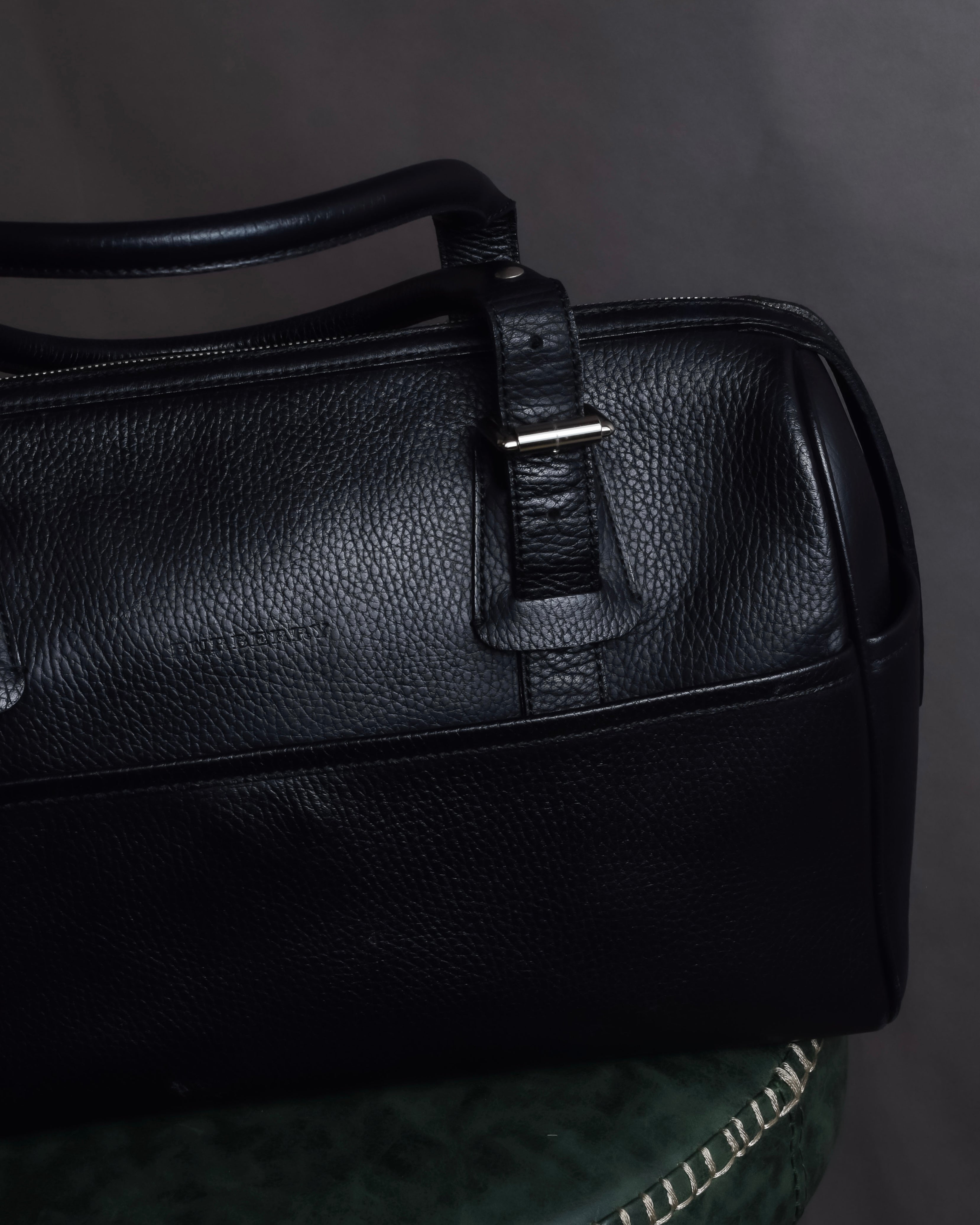 "BURBERRY" Refined design mini Boston leather bag