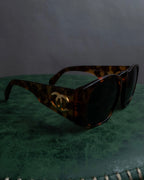 "CHANEL" Tortoiseshell embossed cocomark square sunglasses