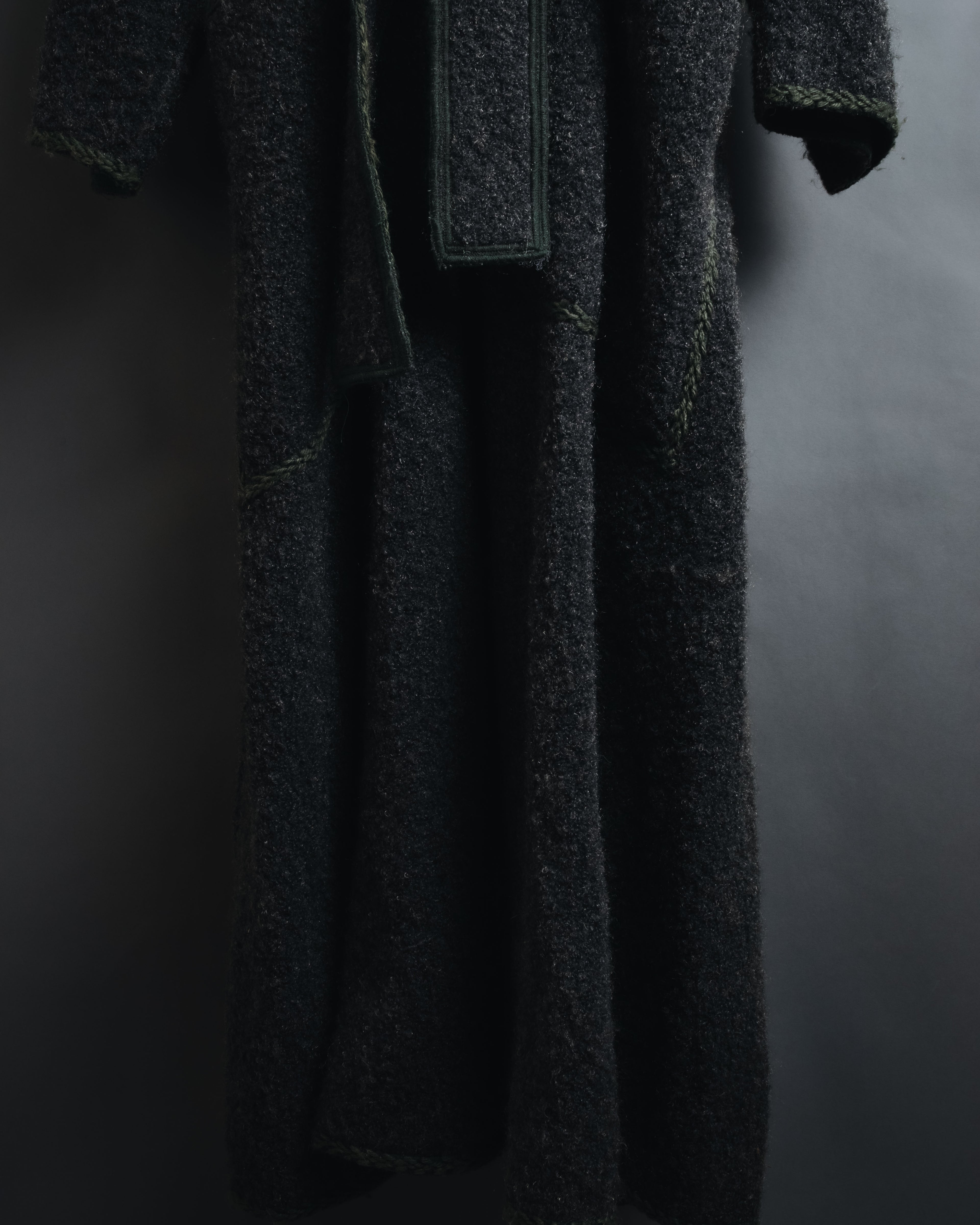 –SPECIAL– "FENDI"
Late 80s-early 90s oversized pile wool wrap coat