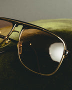 "BALENCIAGA" 80's-90's Oversized aviator sunglasses