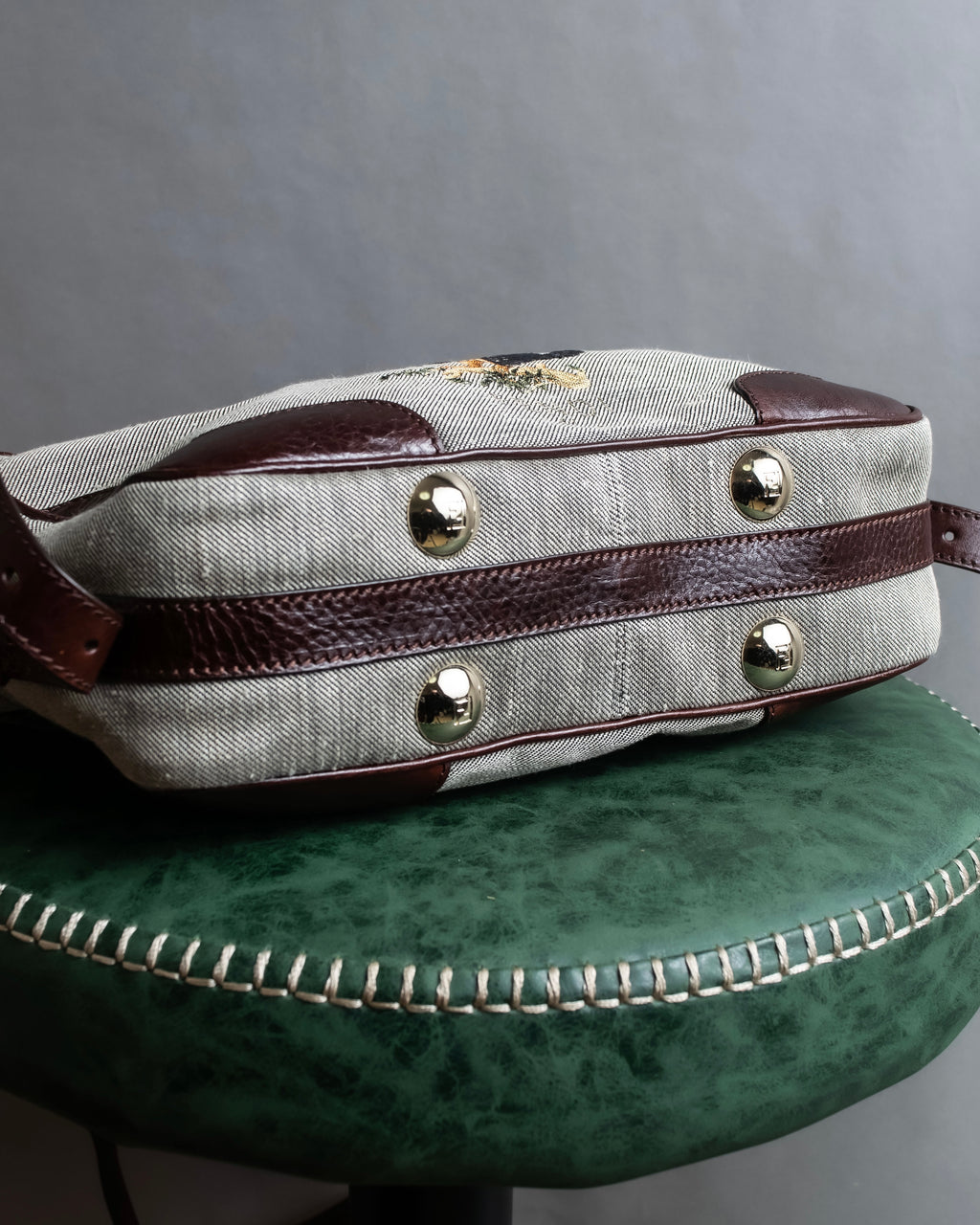 "FENDI" Animal embroidery design boa combination shoulder bag