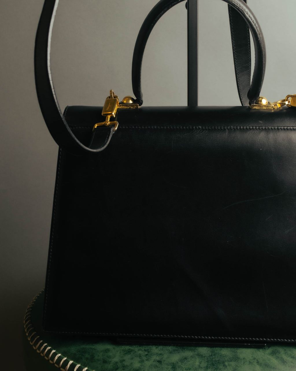 “Salvatore Ferragamo” 90’s-00’s Gancini leather top handle shoulder bag