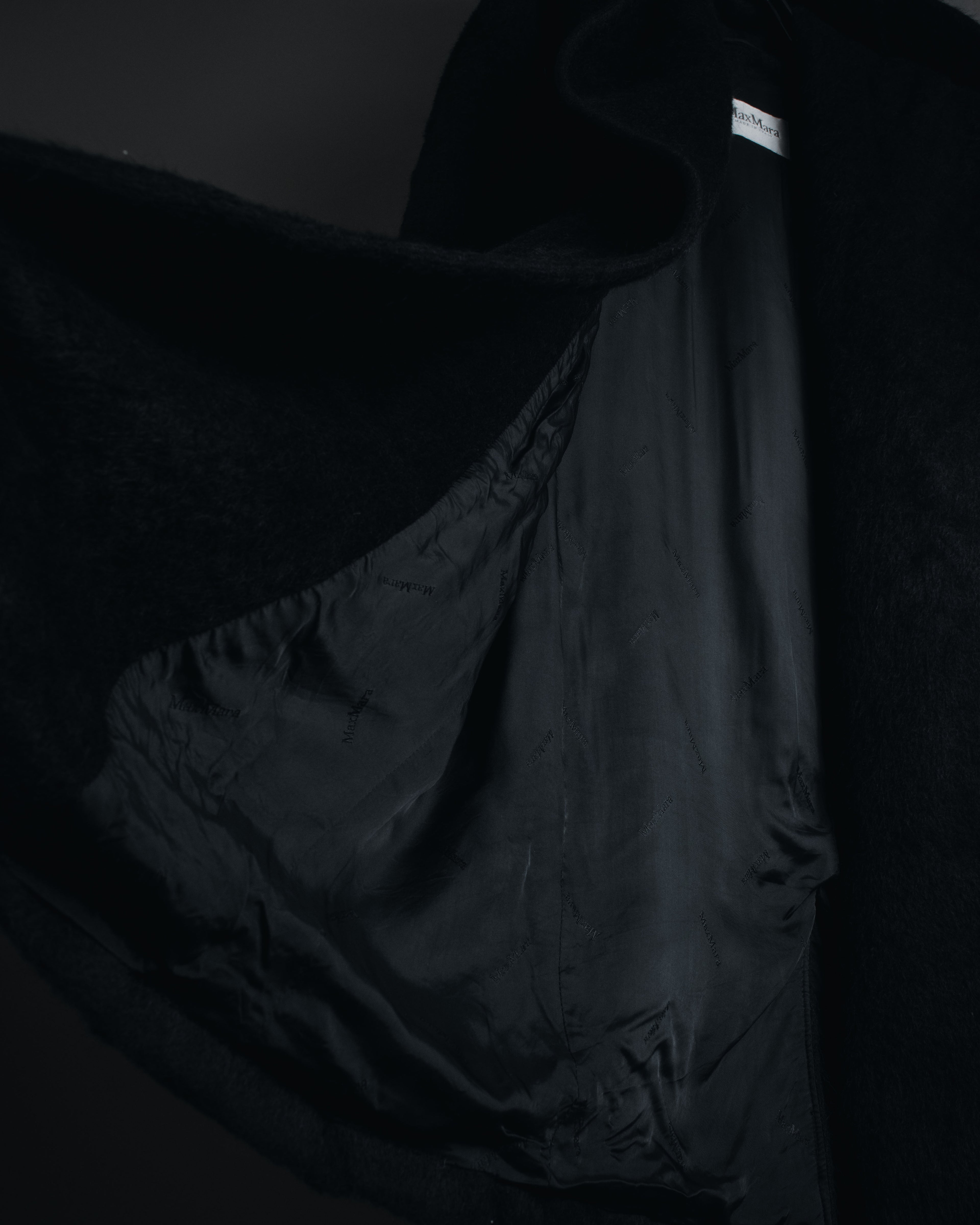 Max Mara 00年代-10年代系带羊驼毛绒毛连帽大衣