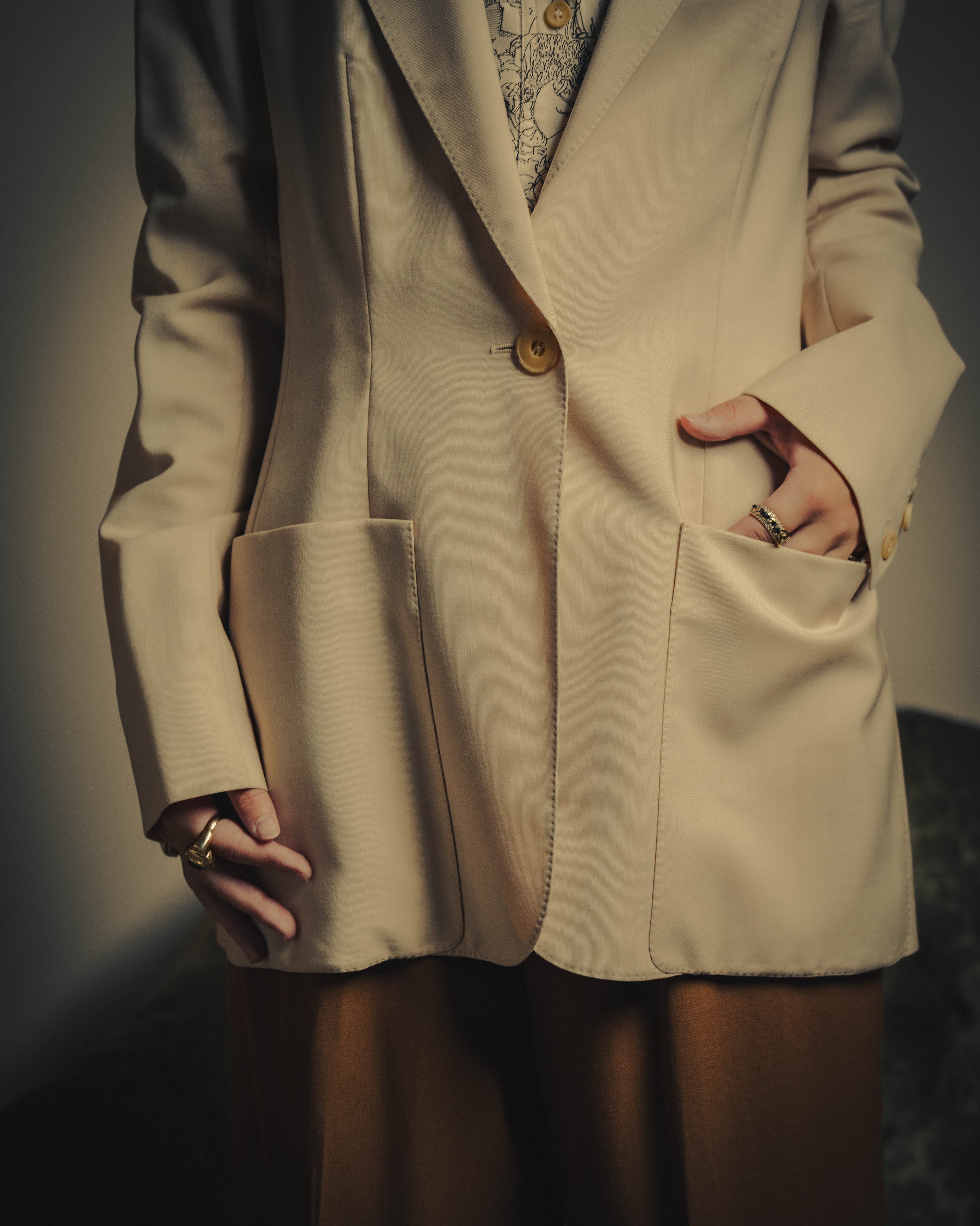 –SPECIAL– "Hermès" 90's-00's Lustrous mohair single-breasted blazer