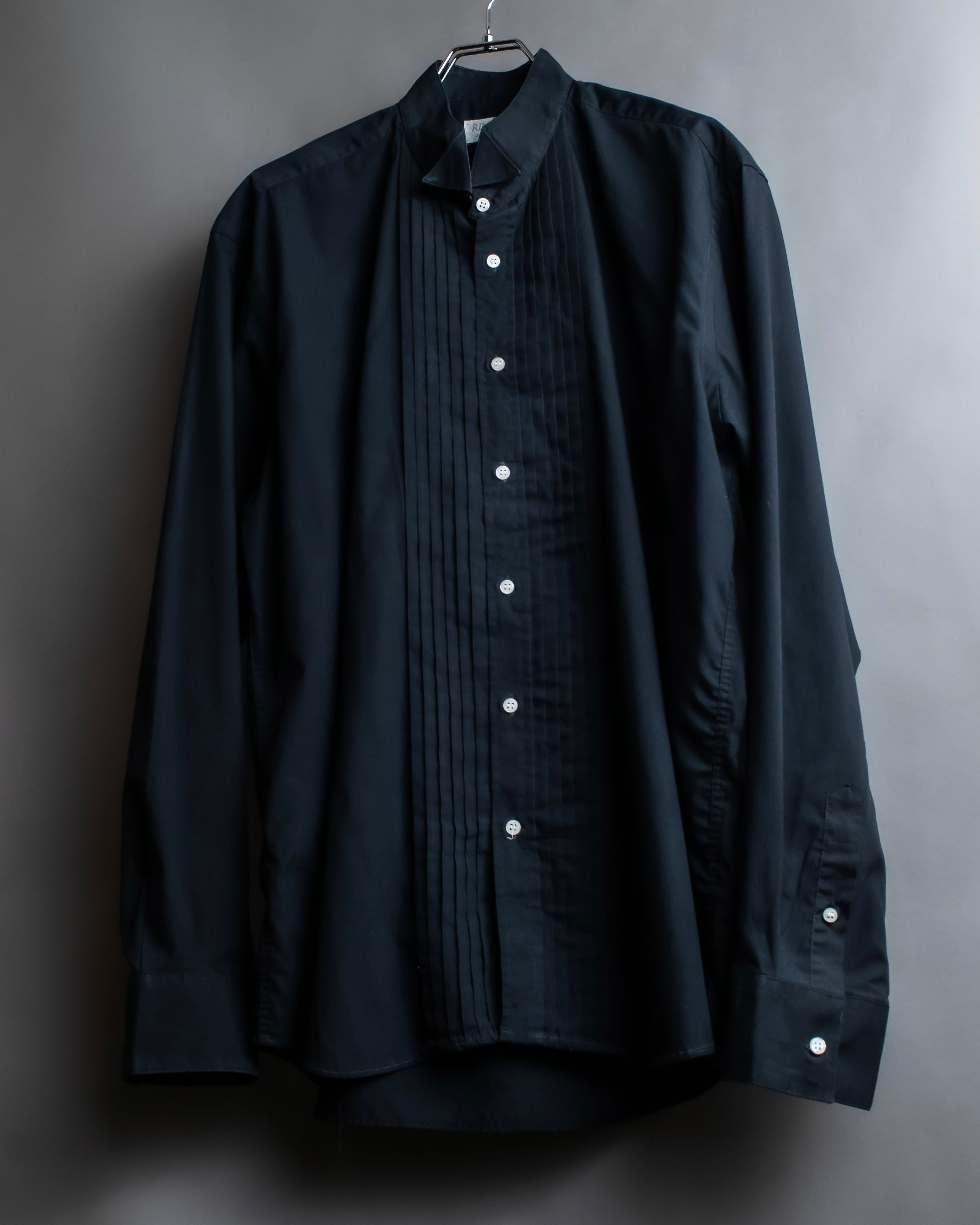 "RIMINI" Wing color pin tuck design shirt
